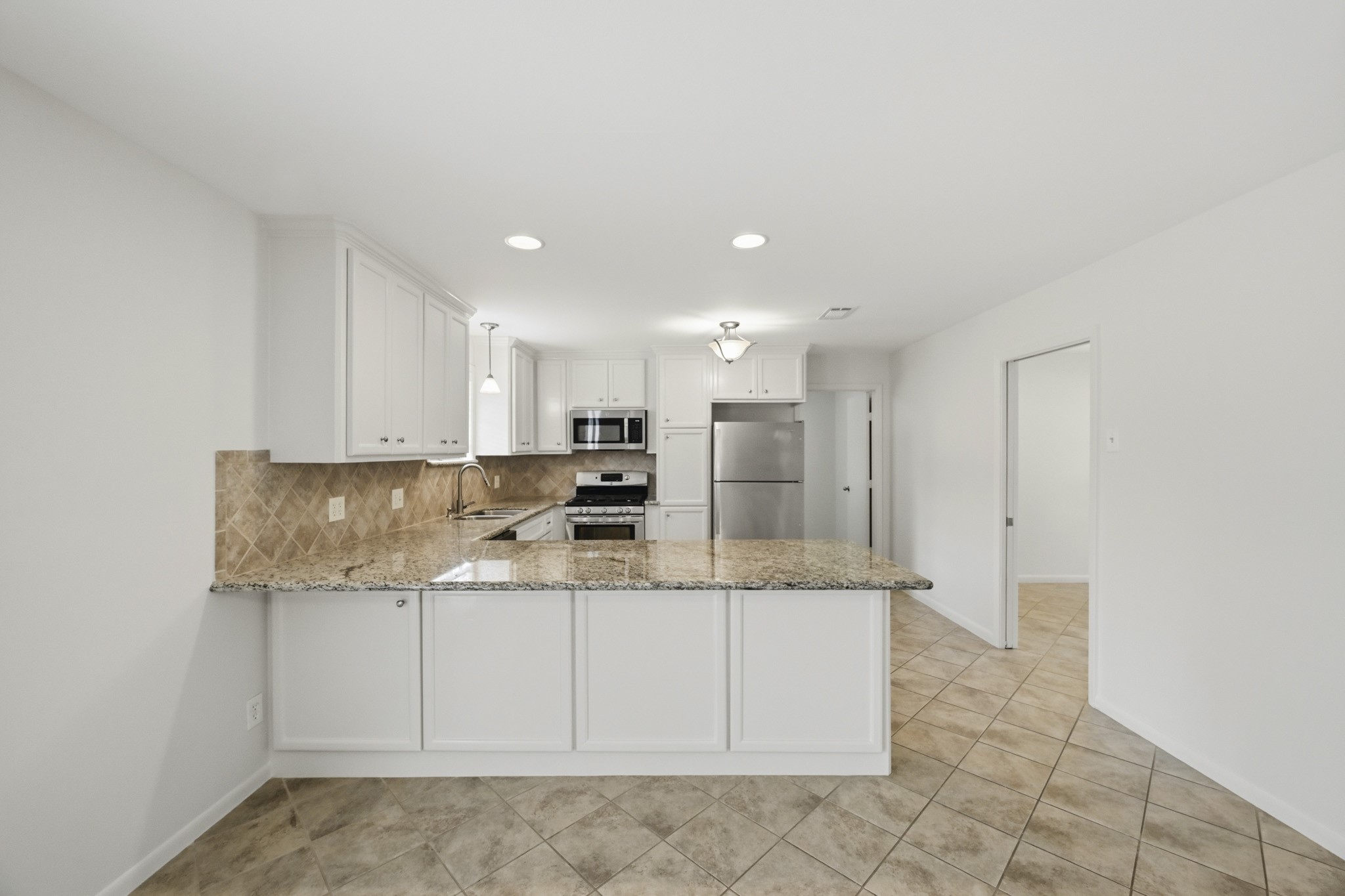 10503 Shadow Wood Drive Property Photo 15