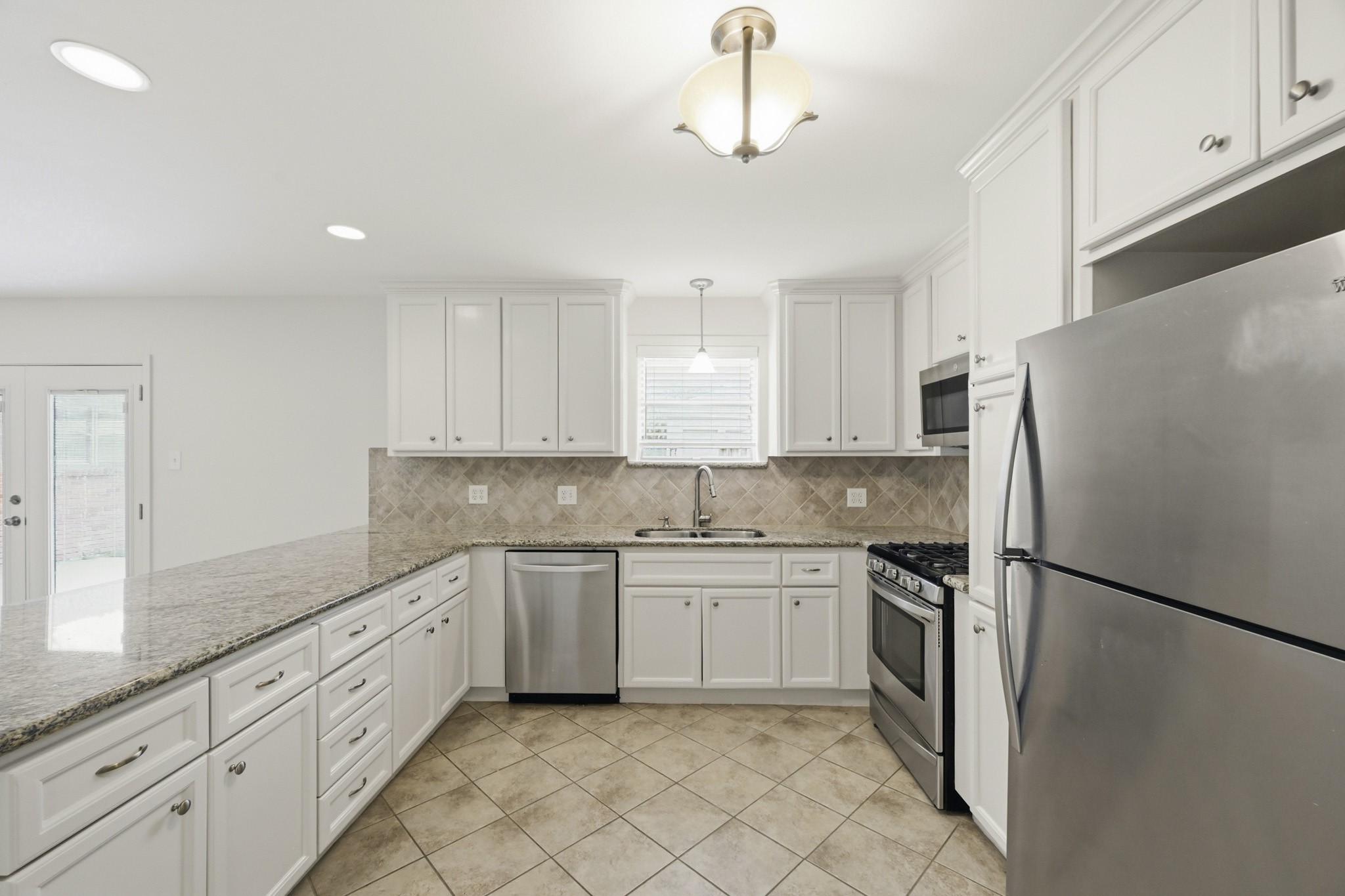 10503 Shadow Wood Drive Property Photo 16