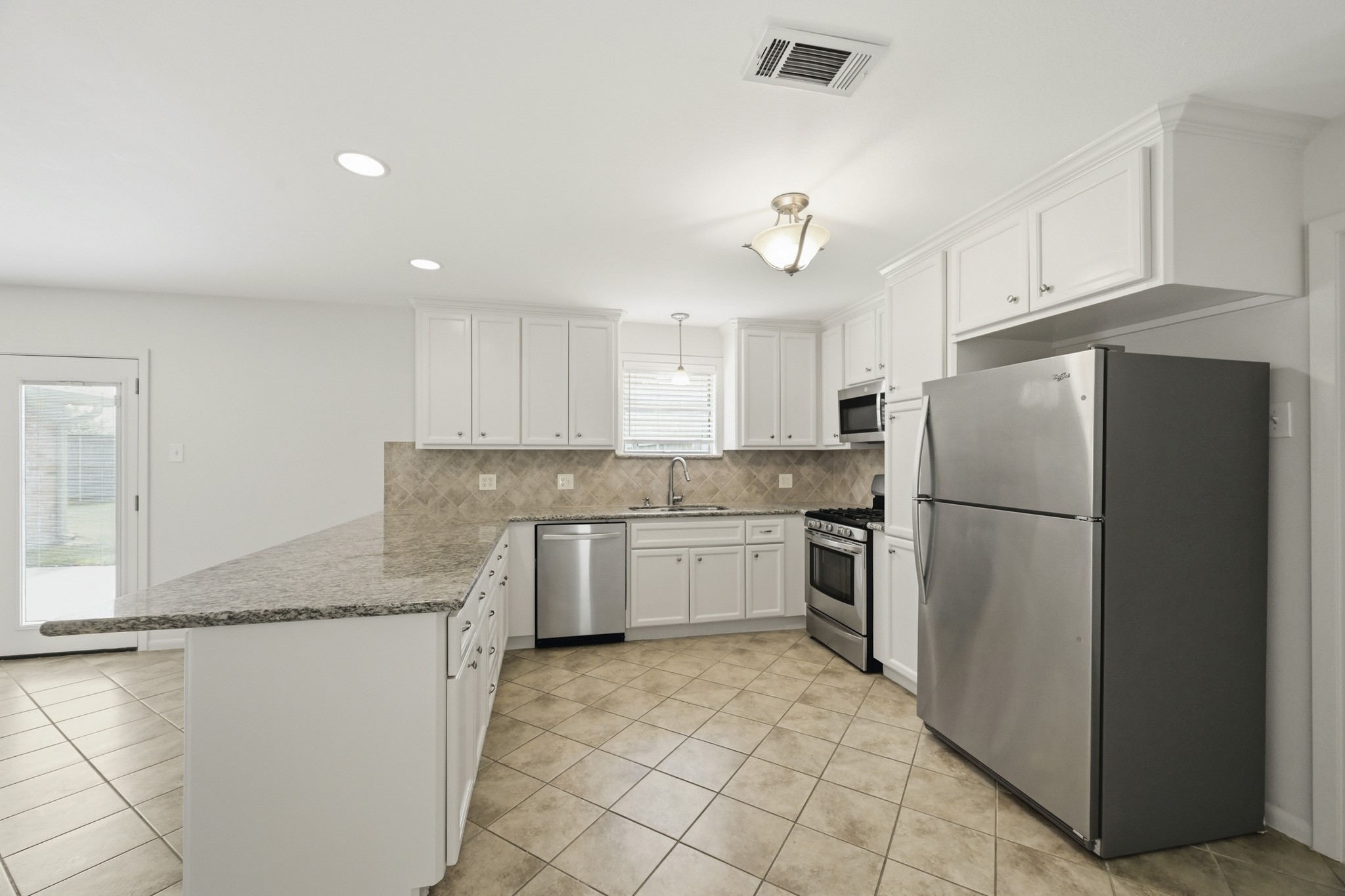 10503 Shadow Wood Drive Property Photo 18