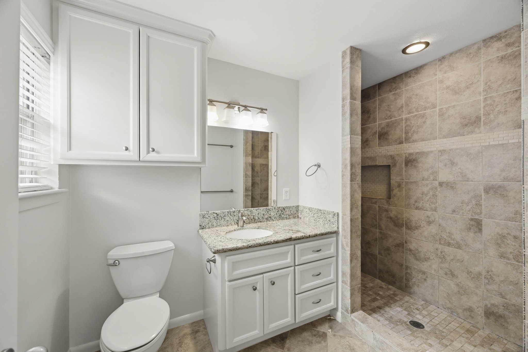 10503 Shadow Wood Drive Property Photo 21