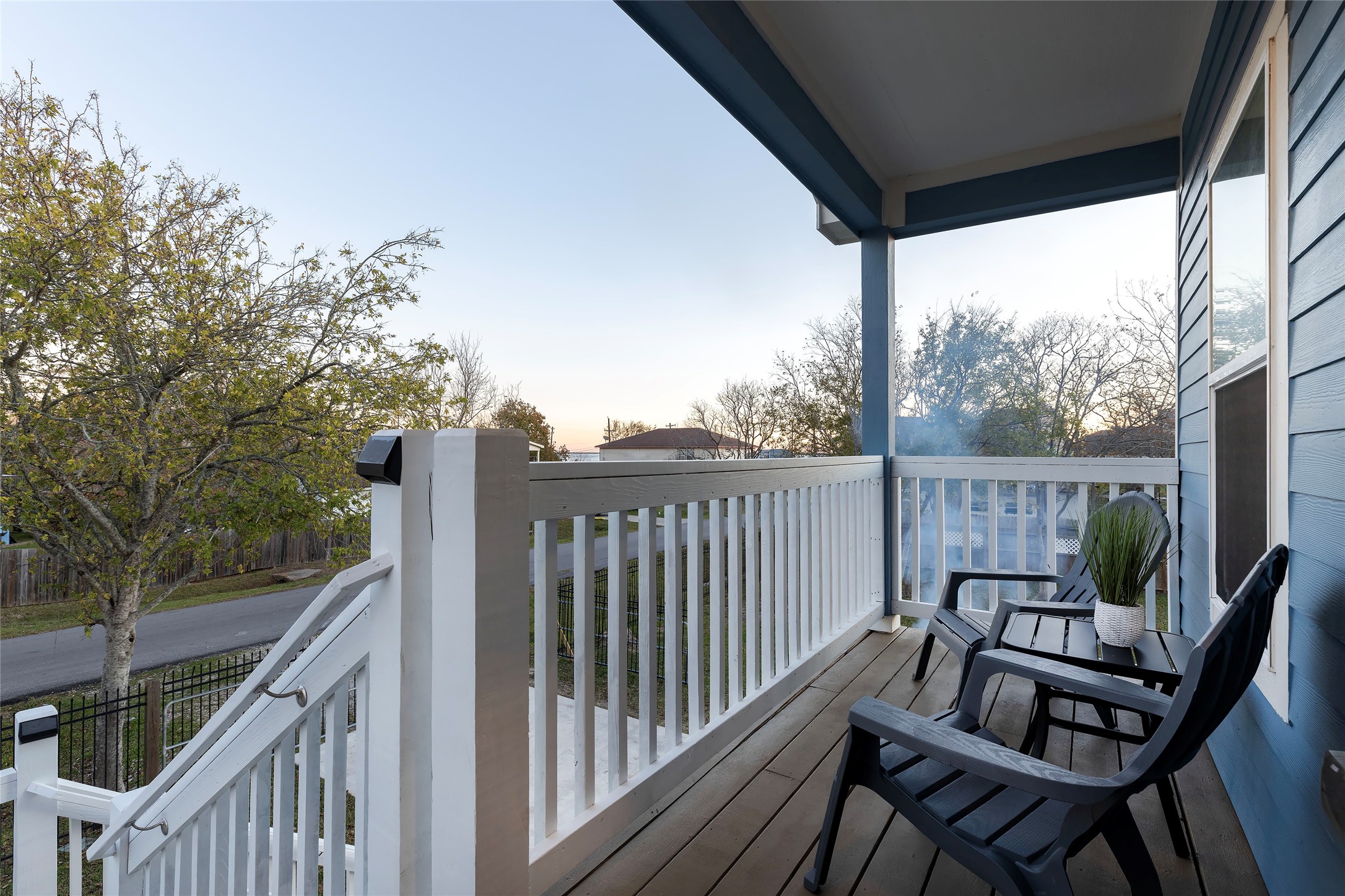 1126 3 Ks Property Photo 7