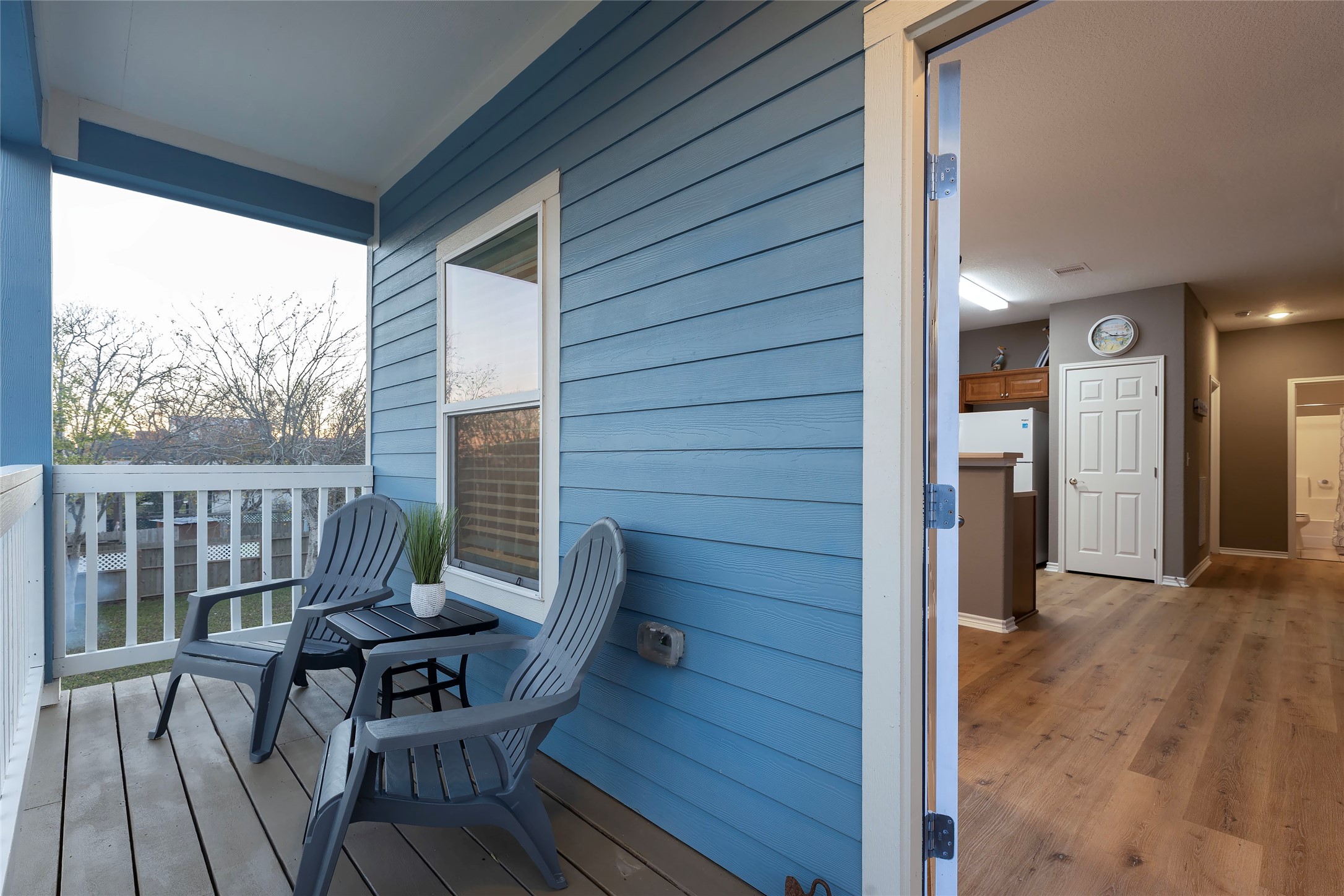1126 3 Ks Property Photo 8
