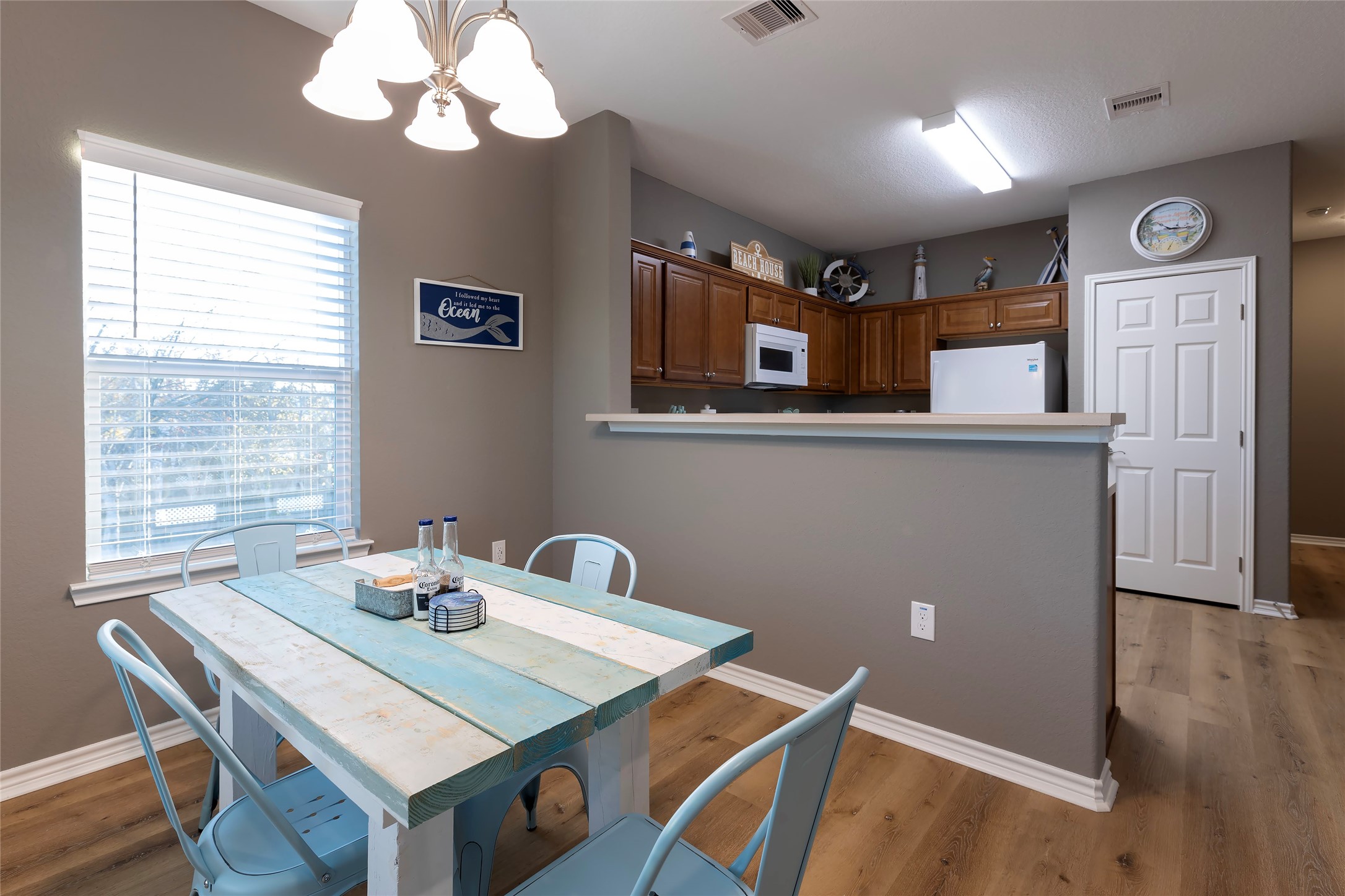 1126 3 Ks Property Photo 10
