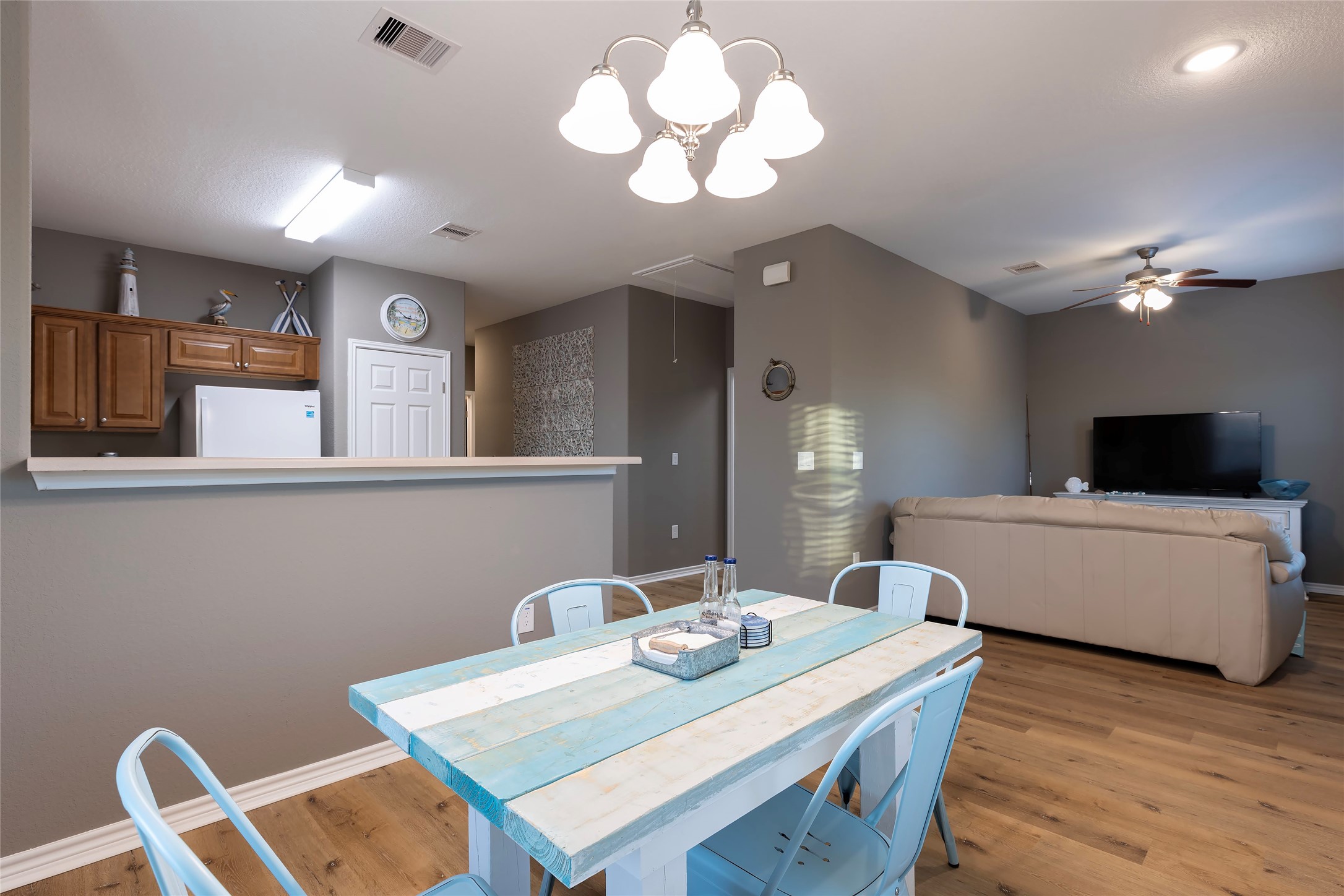 1126 3 Ks Property Photo 17