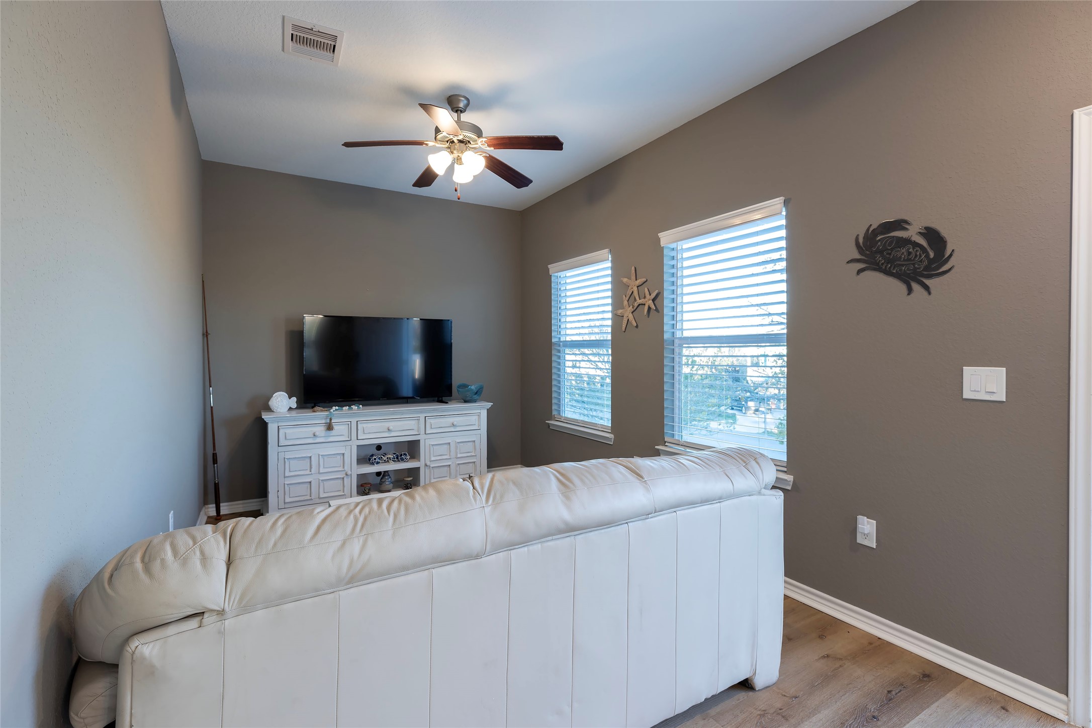 1126 3 Ks Property Photo 18