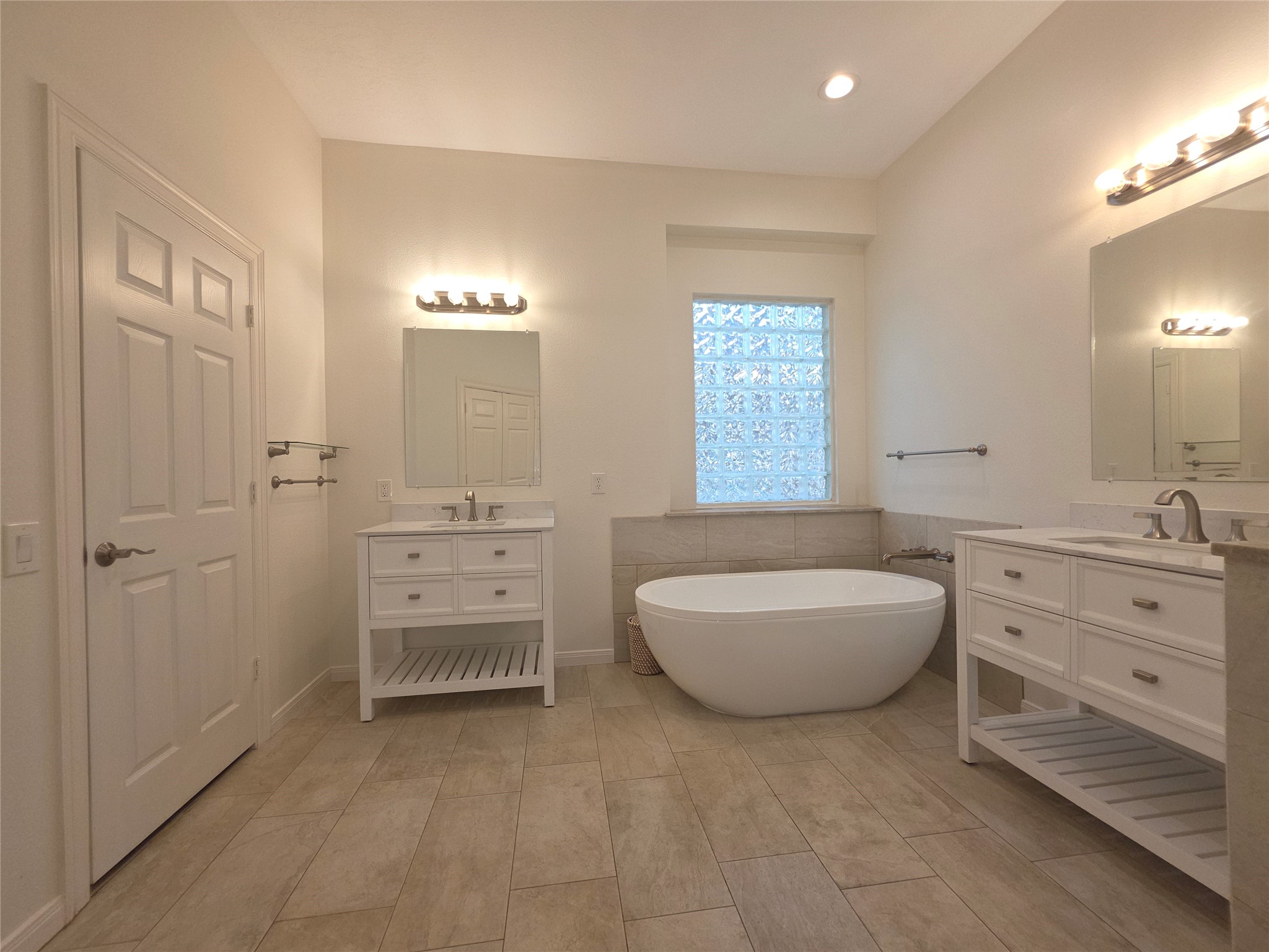 6 Cheshire Glen Court Property Photo 15