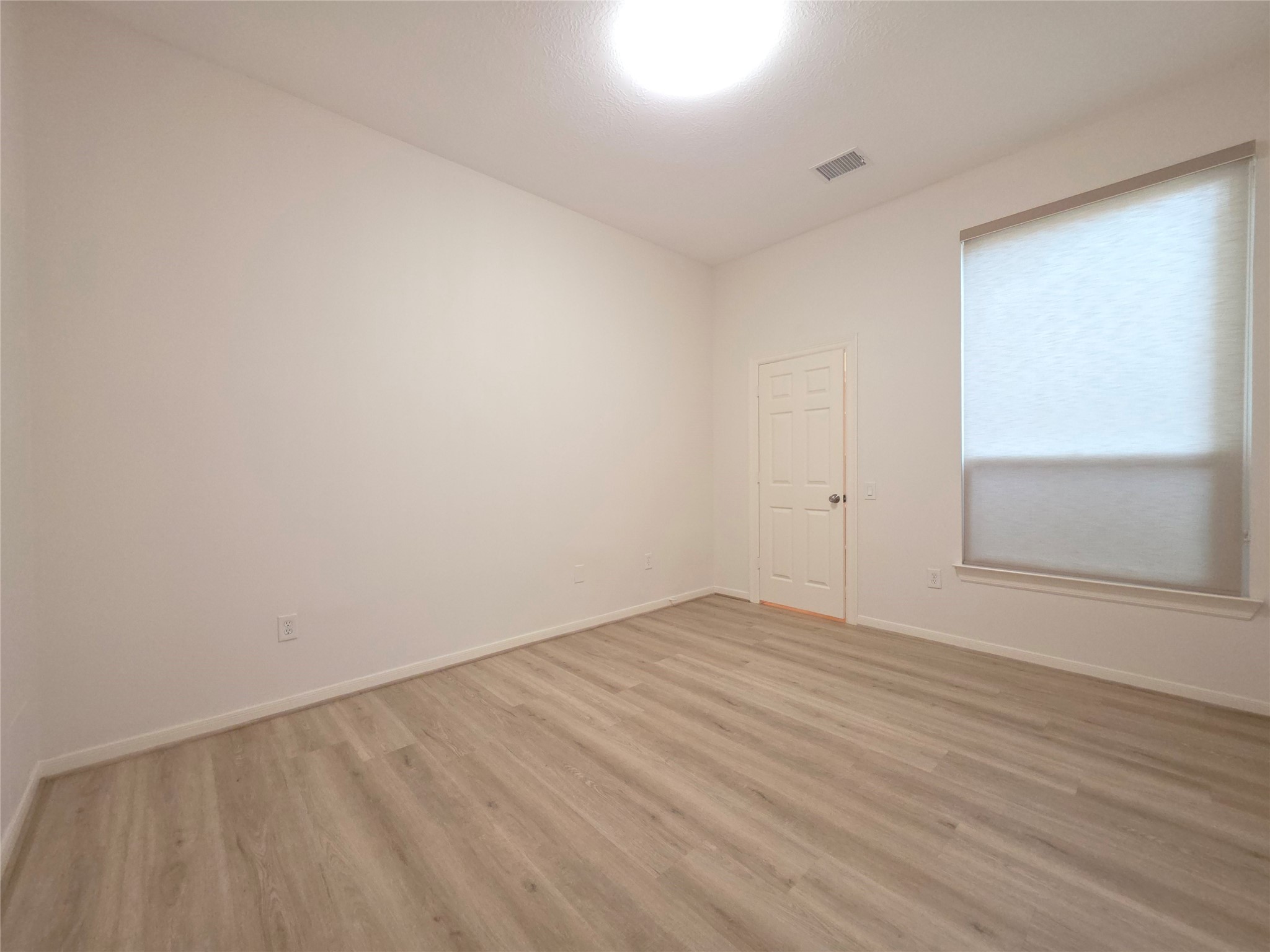 6 Cheshire Glen Court Property Photo 17