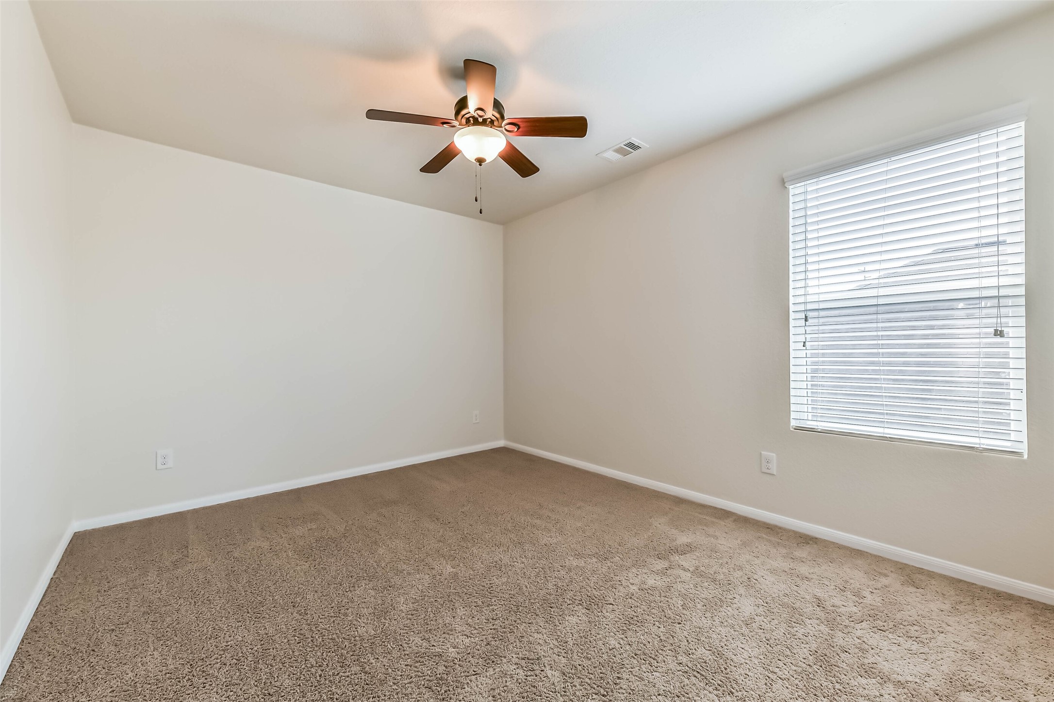 2626 Fresh Dawn Drive Property Photo 24