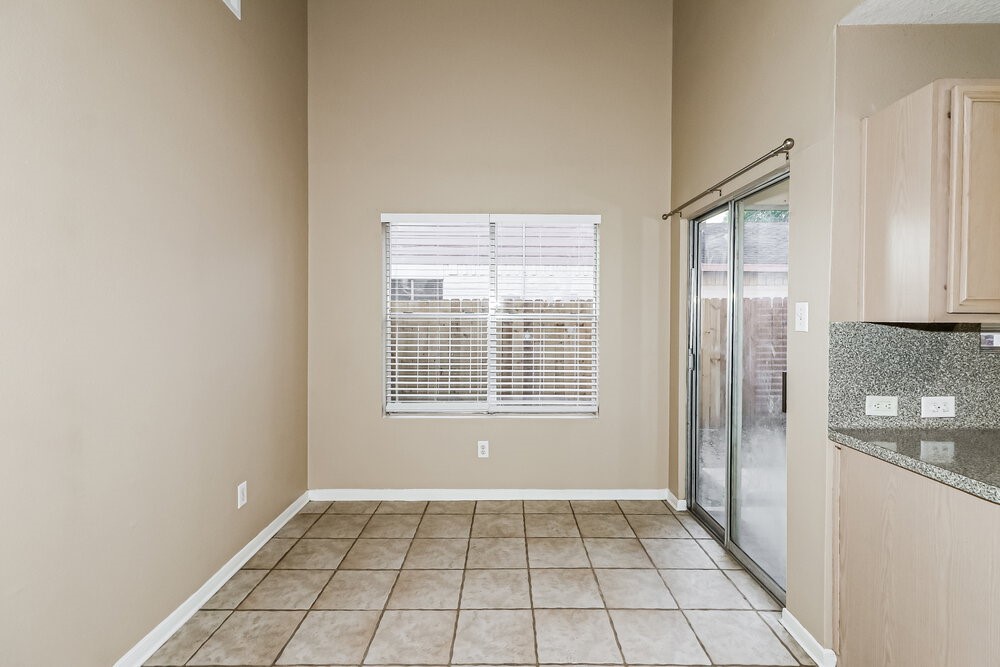 13230 Firebrick Drive Property Photo 5