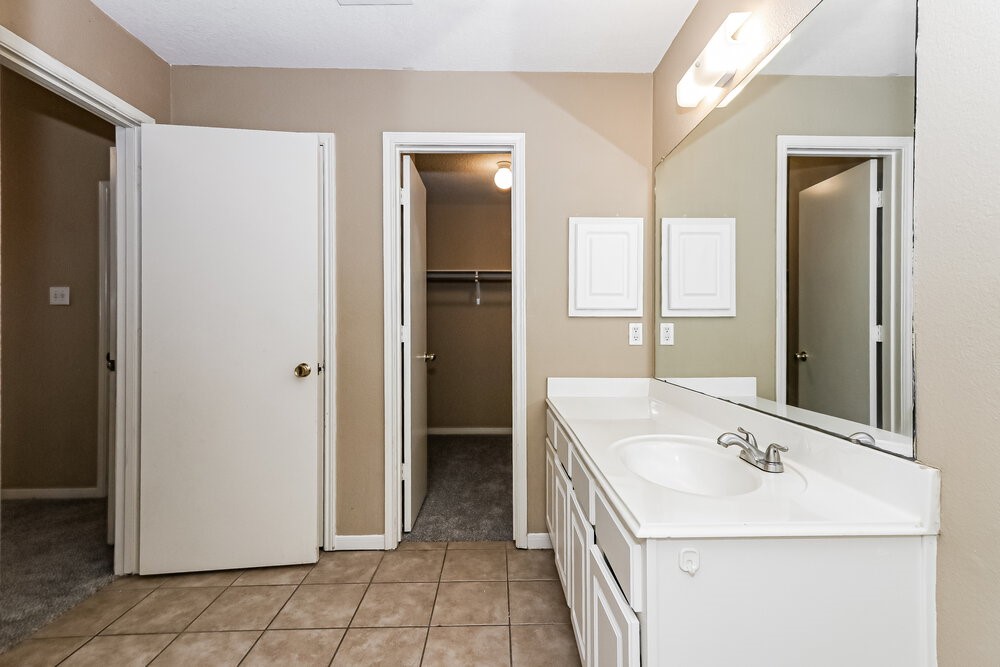 13230 Firebrick Drive Property Photo 11
