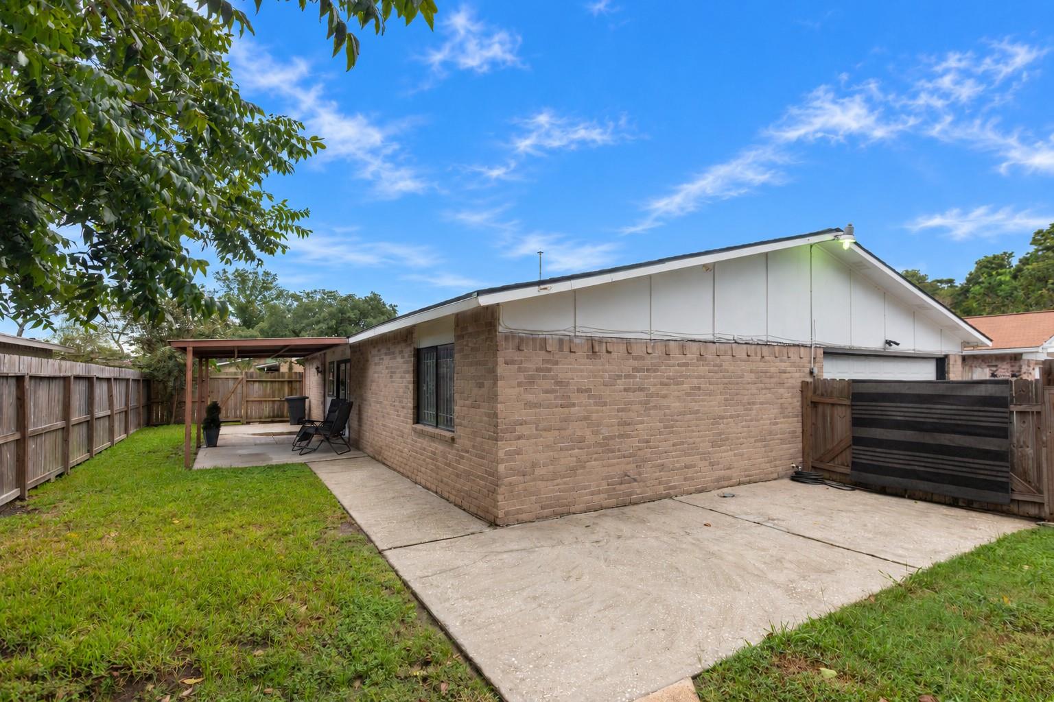 14007 Lorne Drive Property Photo 18