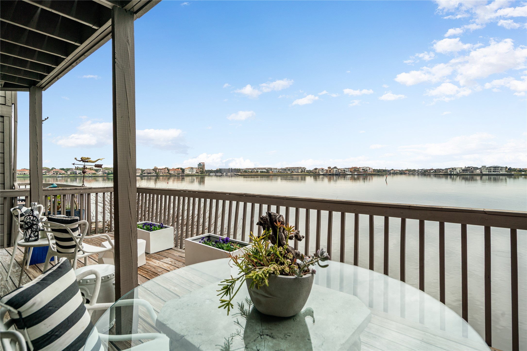 2818 Lighthouse Drive Property Photo 13