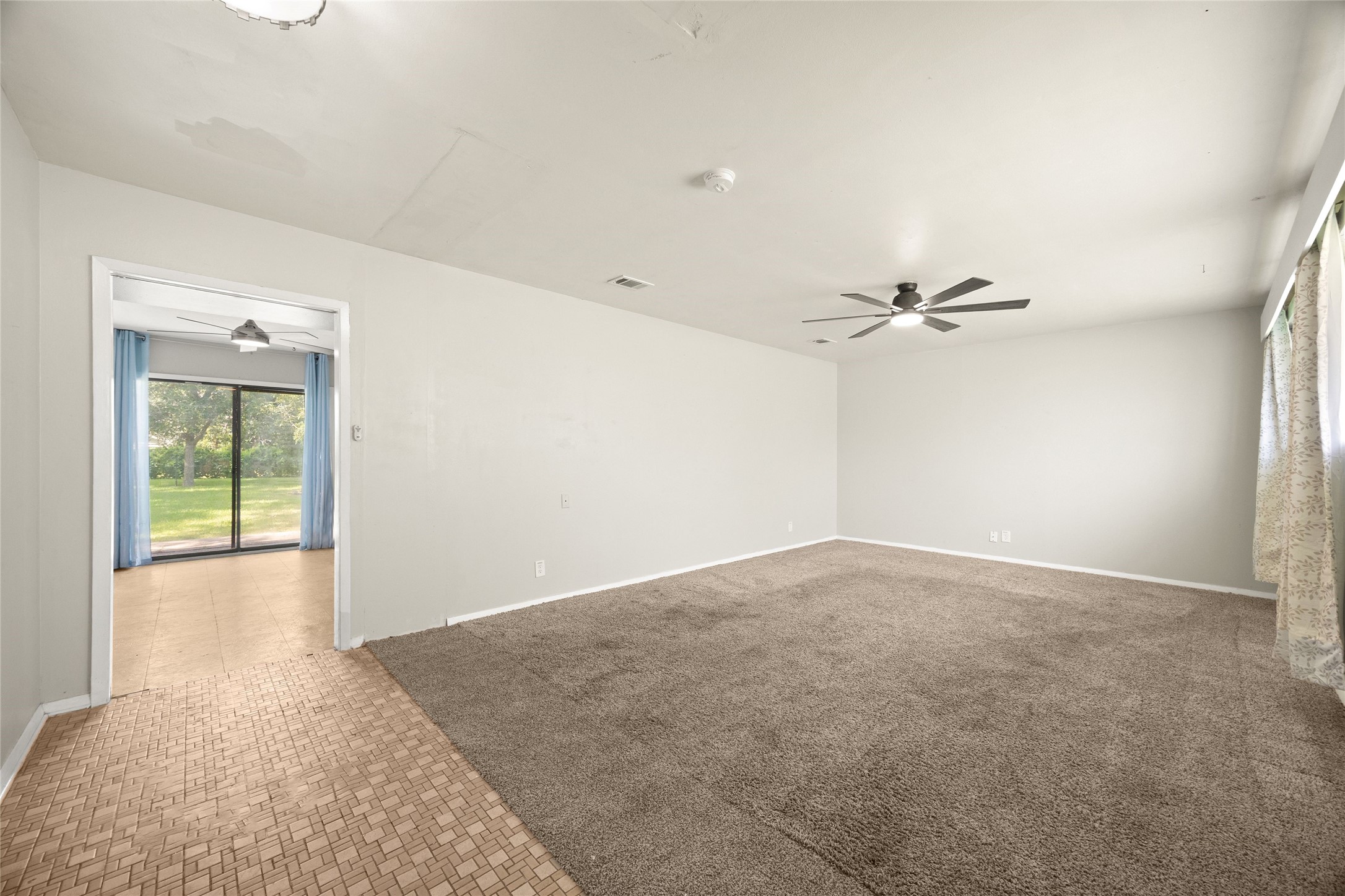 103 Ligustrum Street Property Photo 4