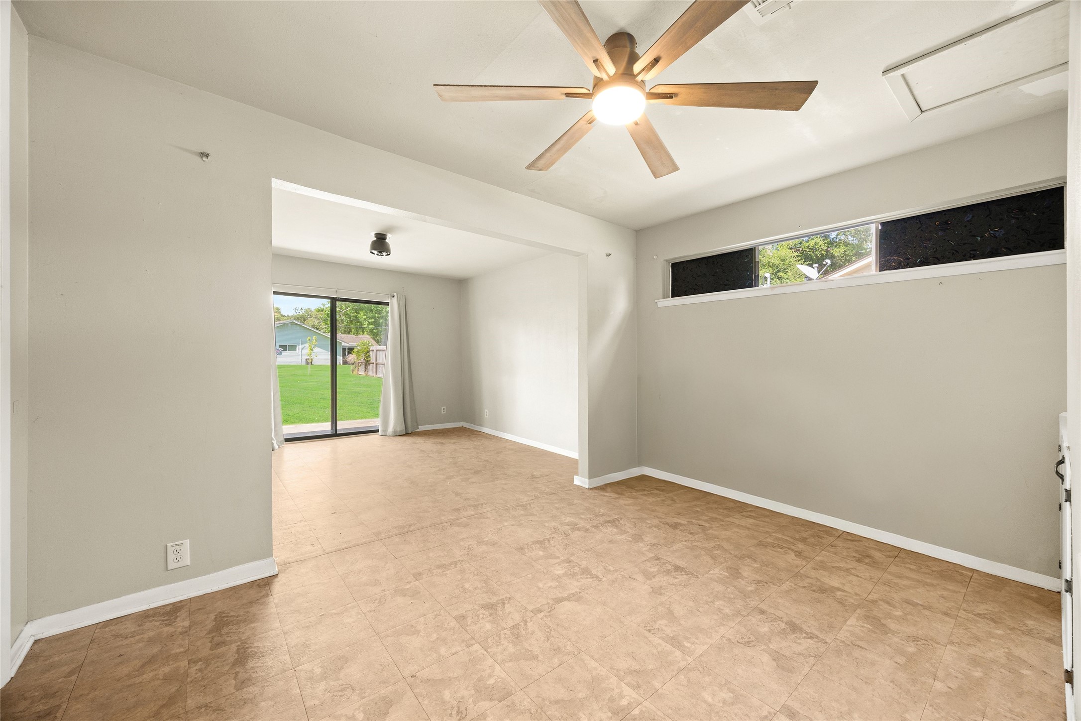 103 Ligustrum Street Property Photo 20