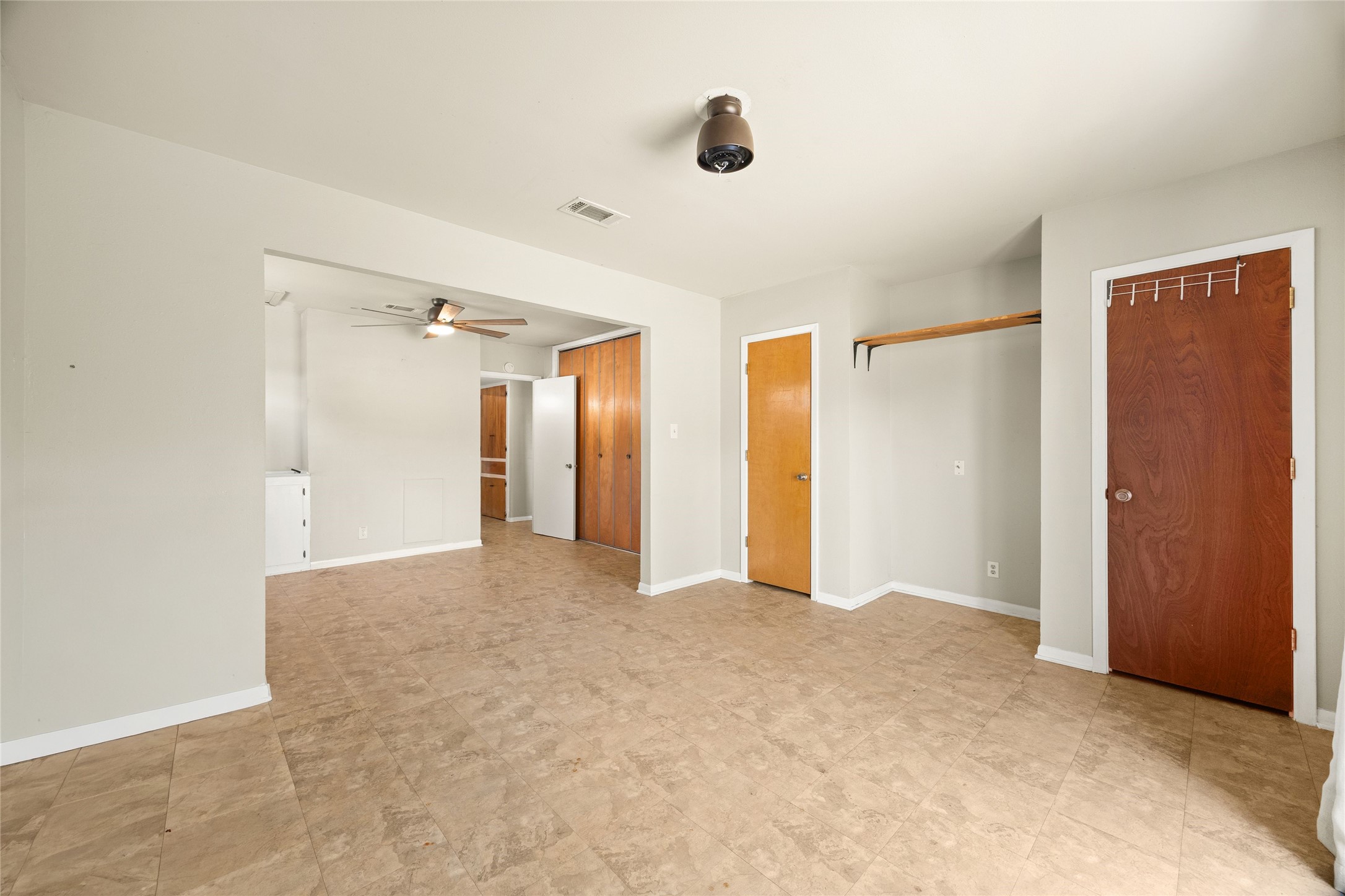 103 Ligustrum Street Property Photo 21