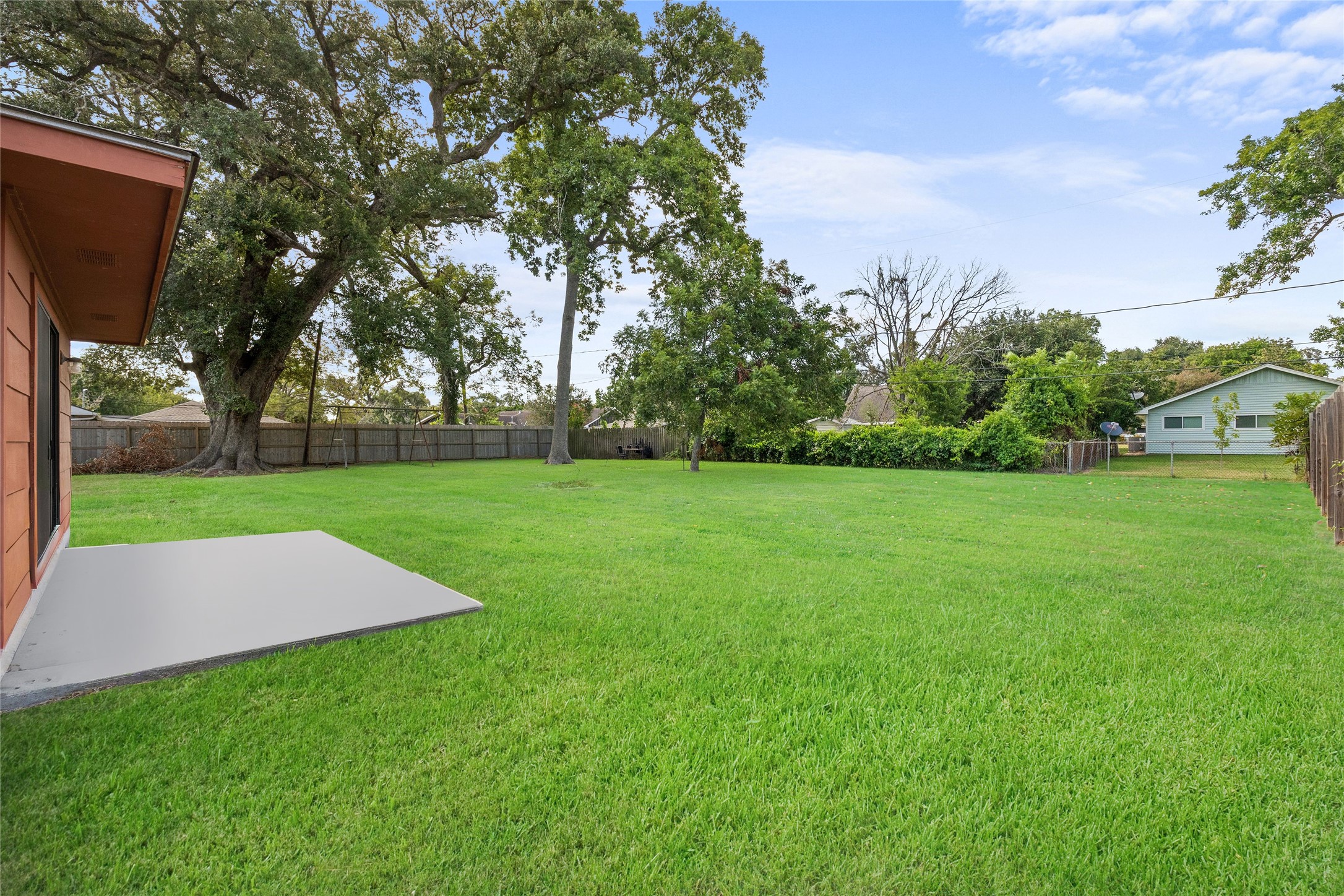 103 Ligustrum Street Property Photo 28