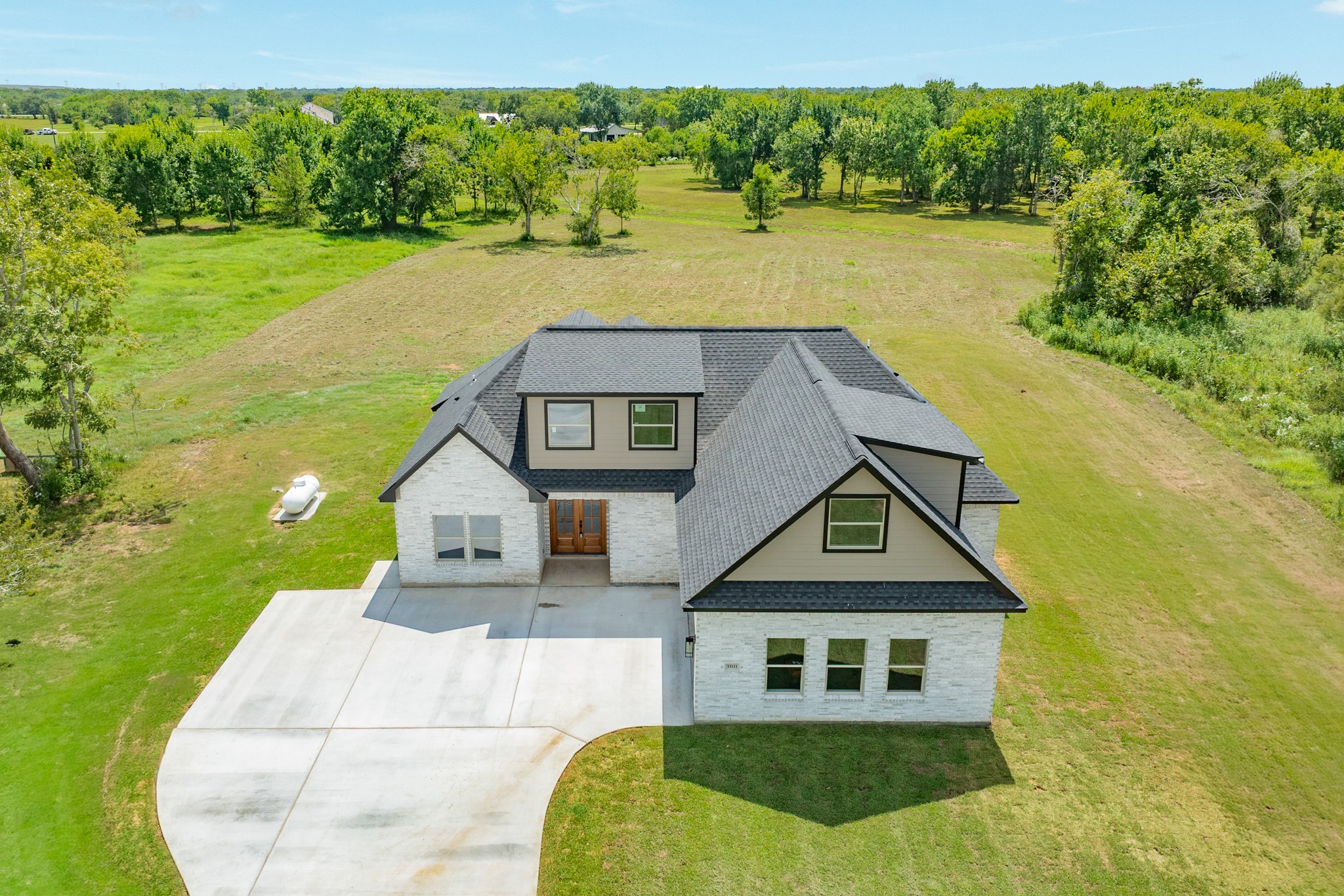 33111 Amberjack Drive Property Photo 4