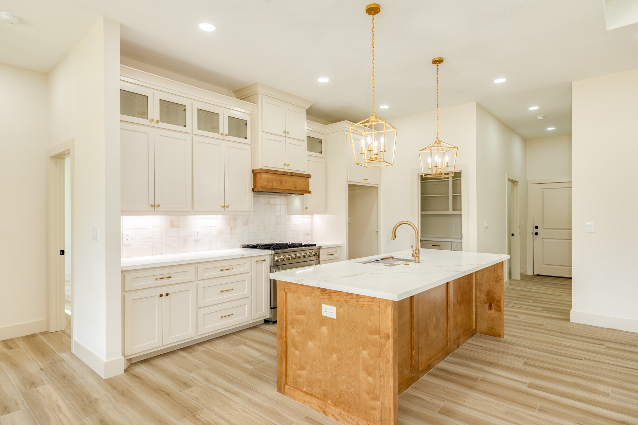 33111 Amberjack Drive Property Photo 14