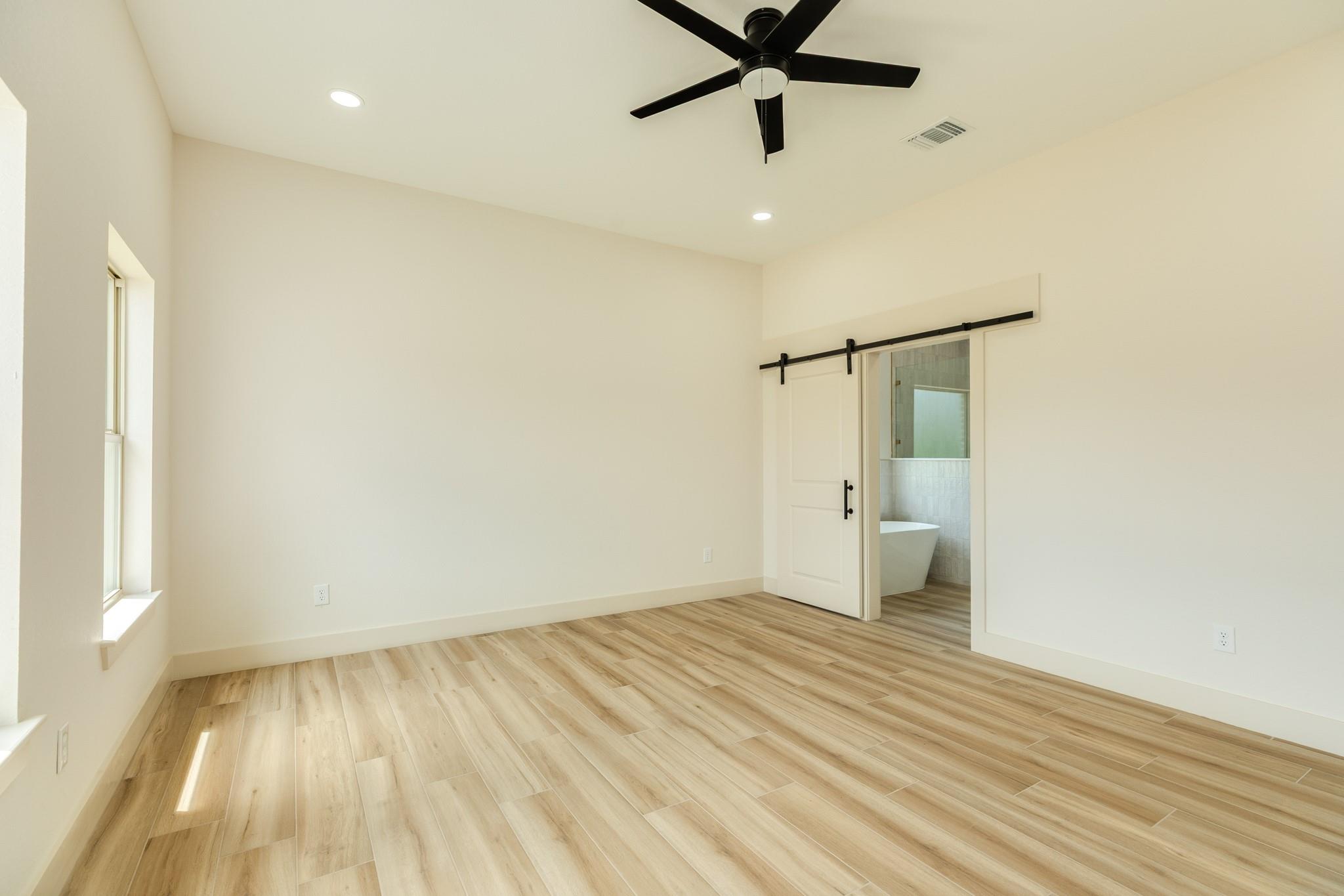 33111 Amberjack Drive, Richwood Tx 77515 Property Photo 22