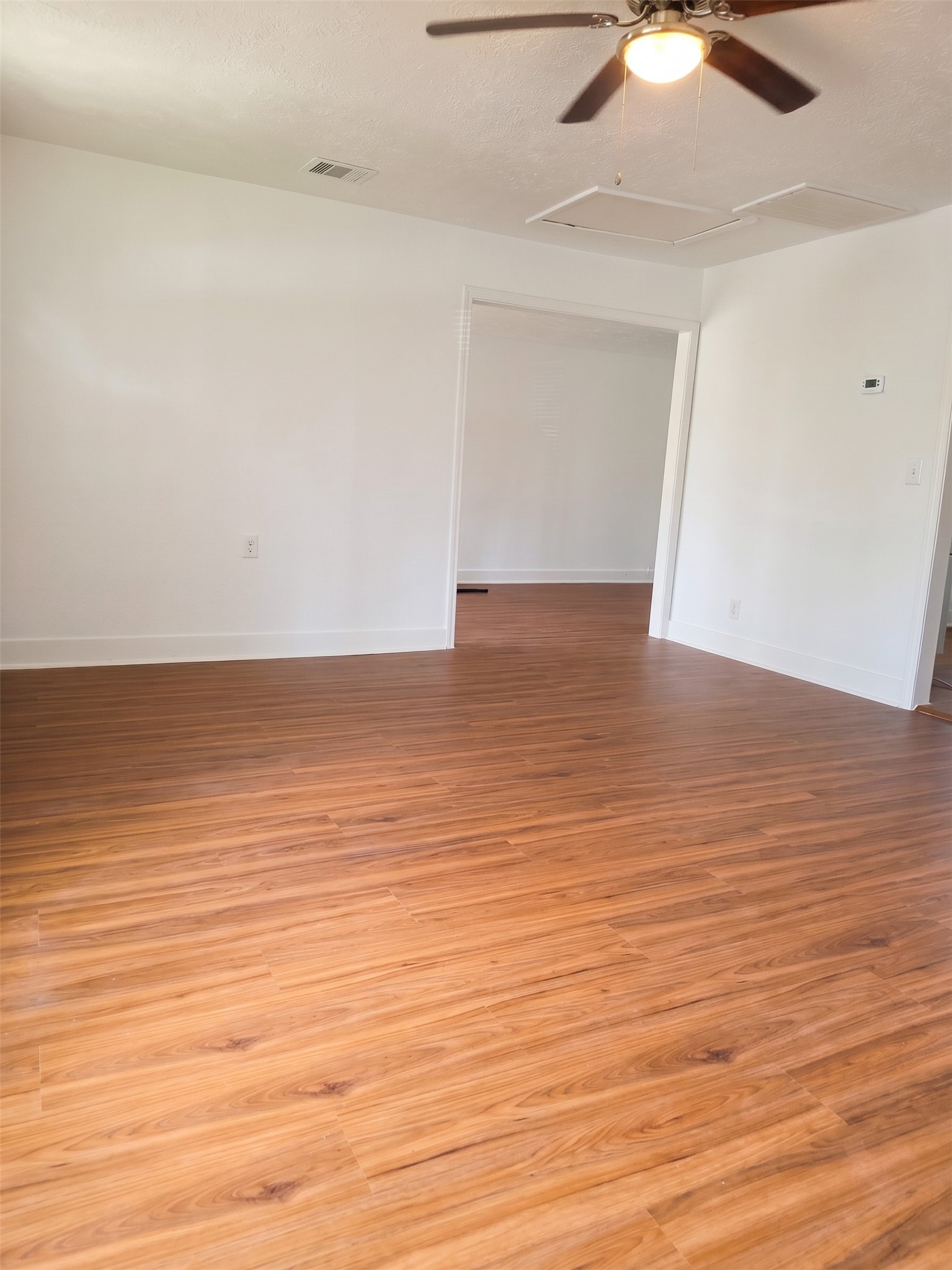 6318 Sayers Street Property Photo 3