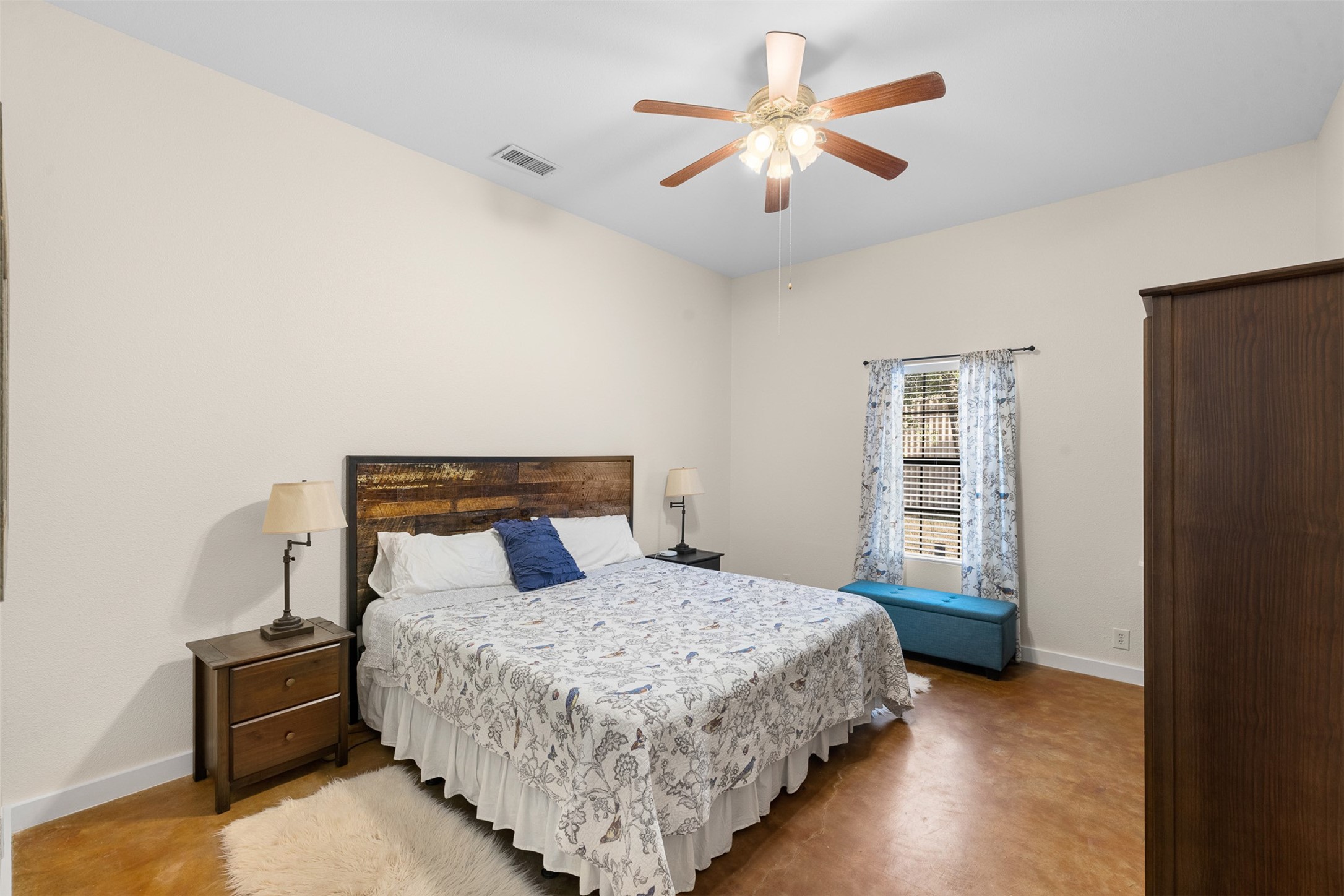 5501 Mach Road Property Photo 13