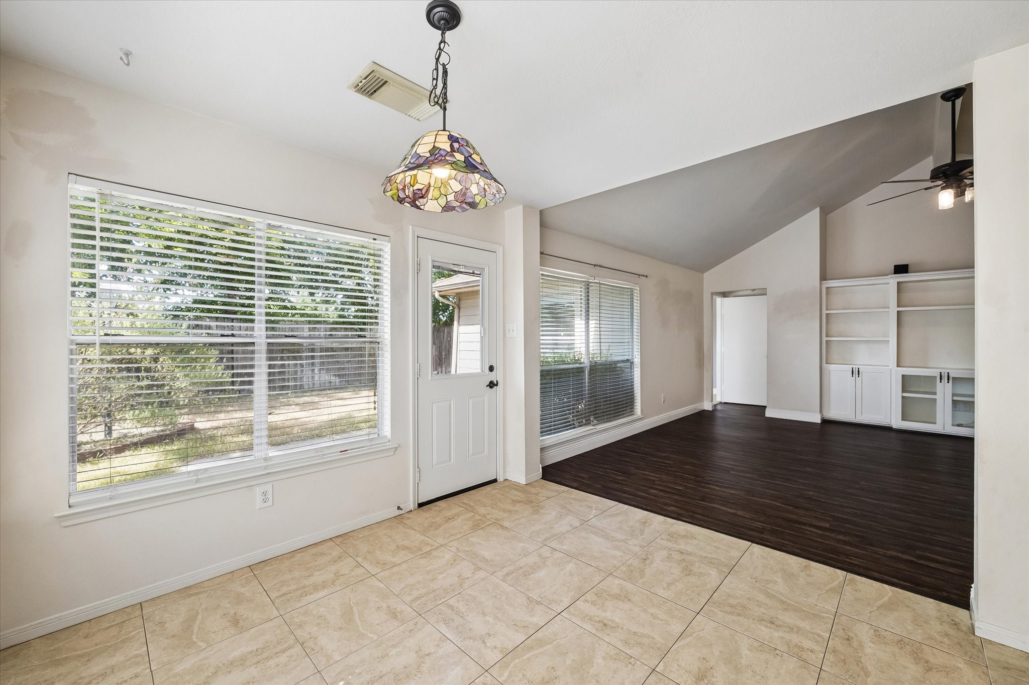 3714 Colleen Woods Circle Property Photo 12