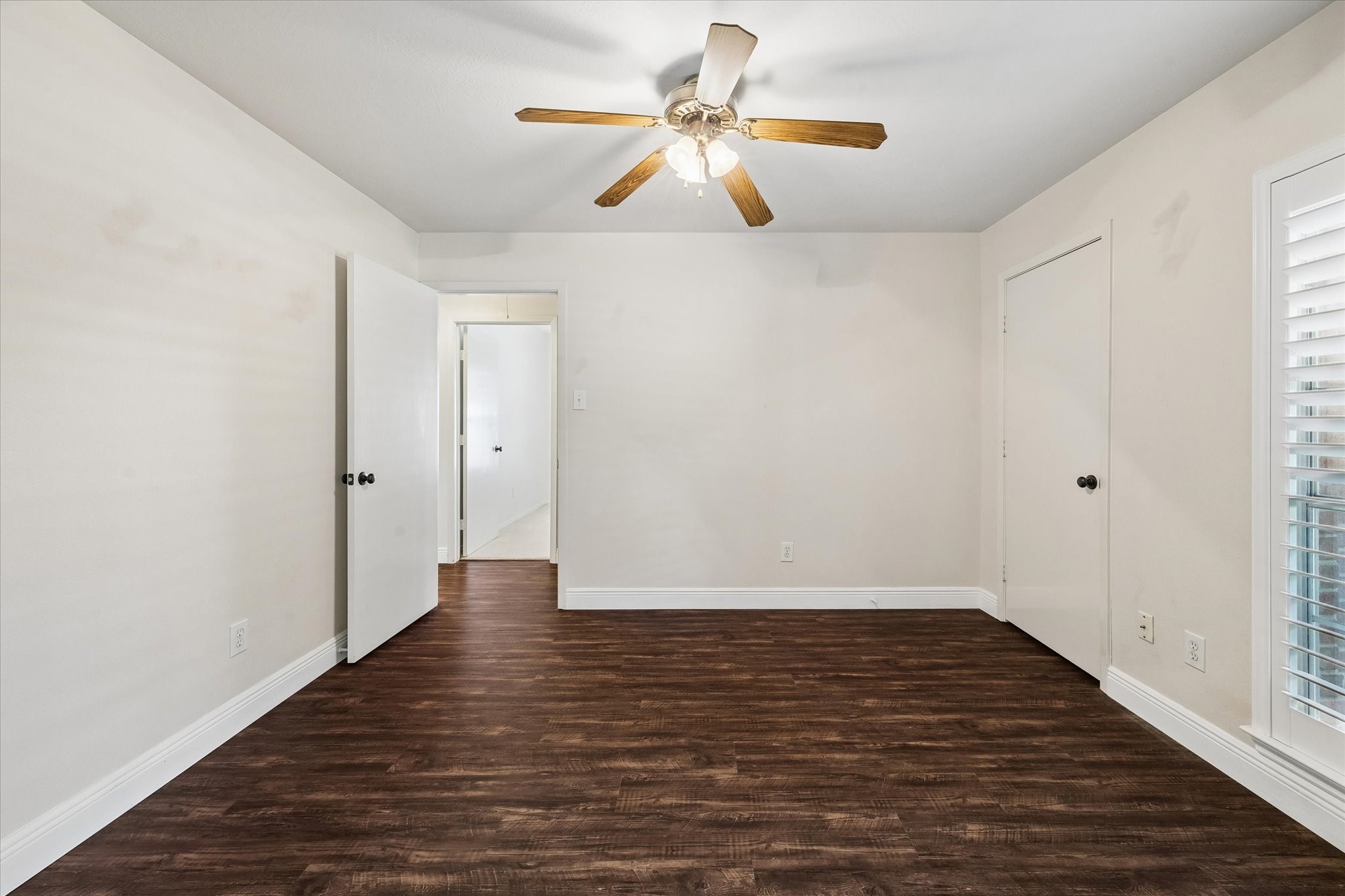 3714 Colleen Woods Circle Property Photo 23