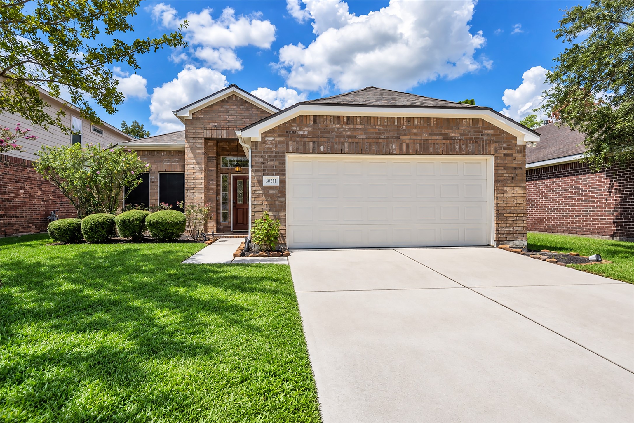 30211 Emerson Creek Drive Property Photo 2