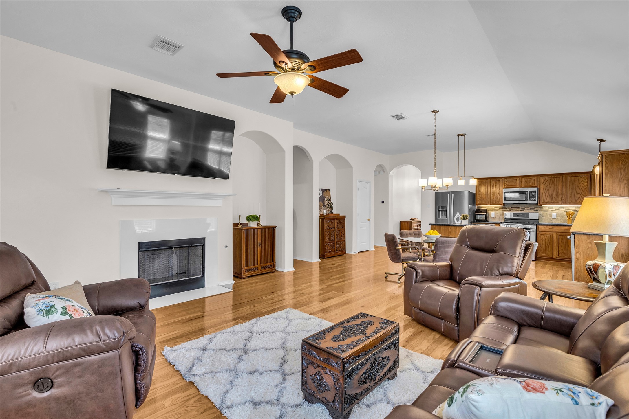 30211 Emerson Creek Drive Property Photo 14