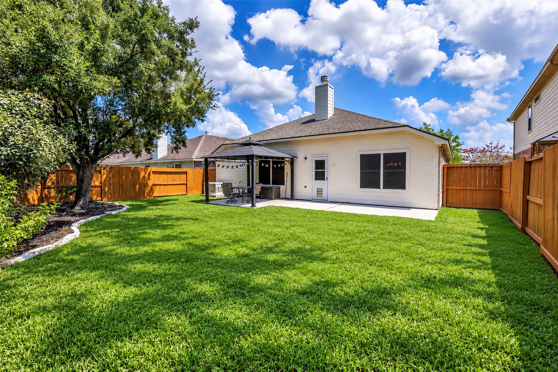 30211 Emerson Creek Drive Property Photo 25
