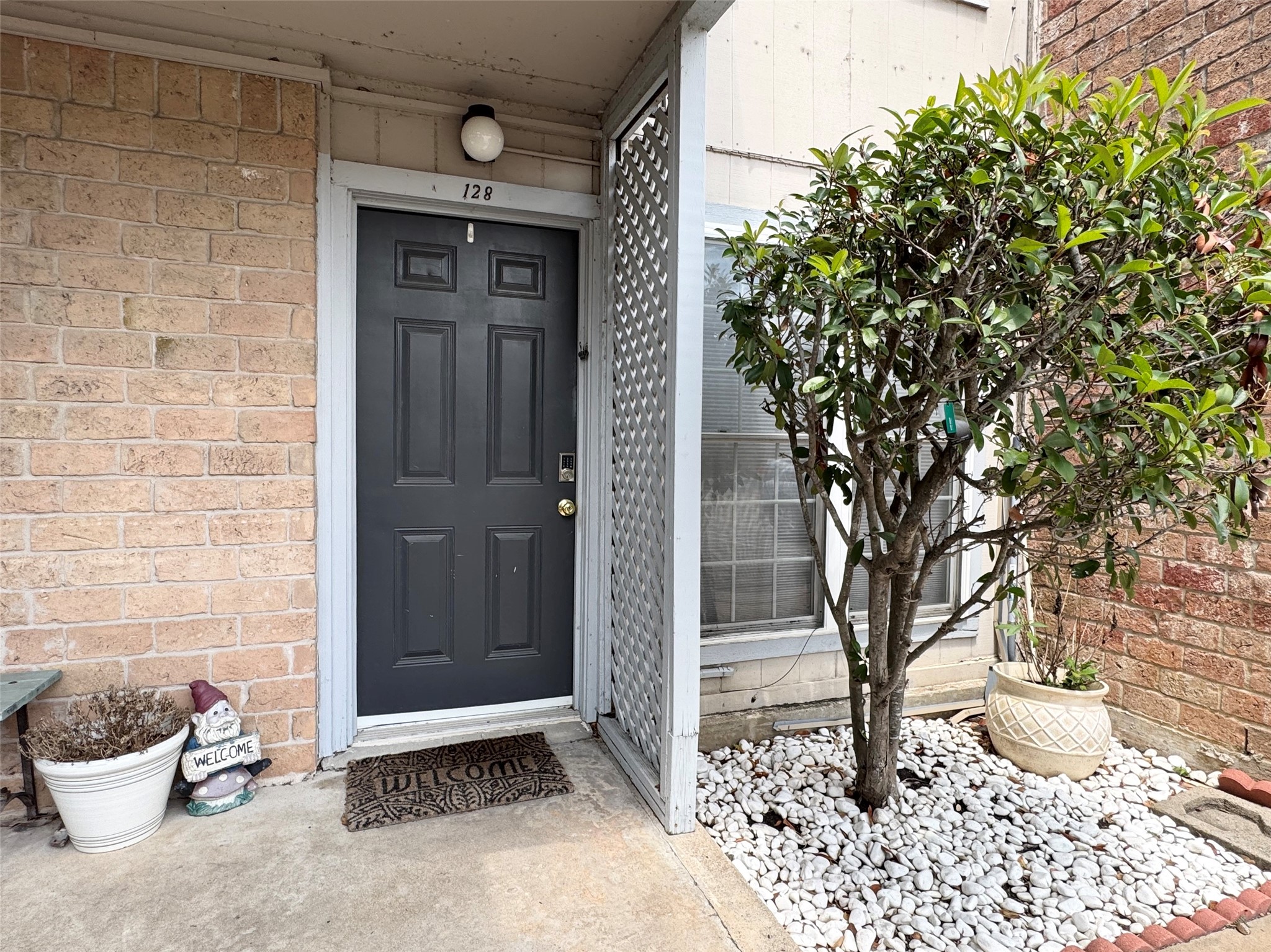 5550 N Braeswood Boulevard 128 Property Photo 2