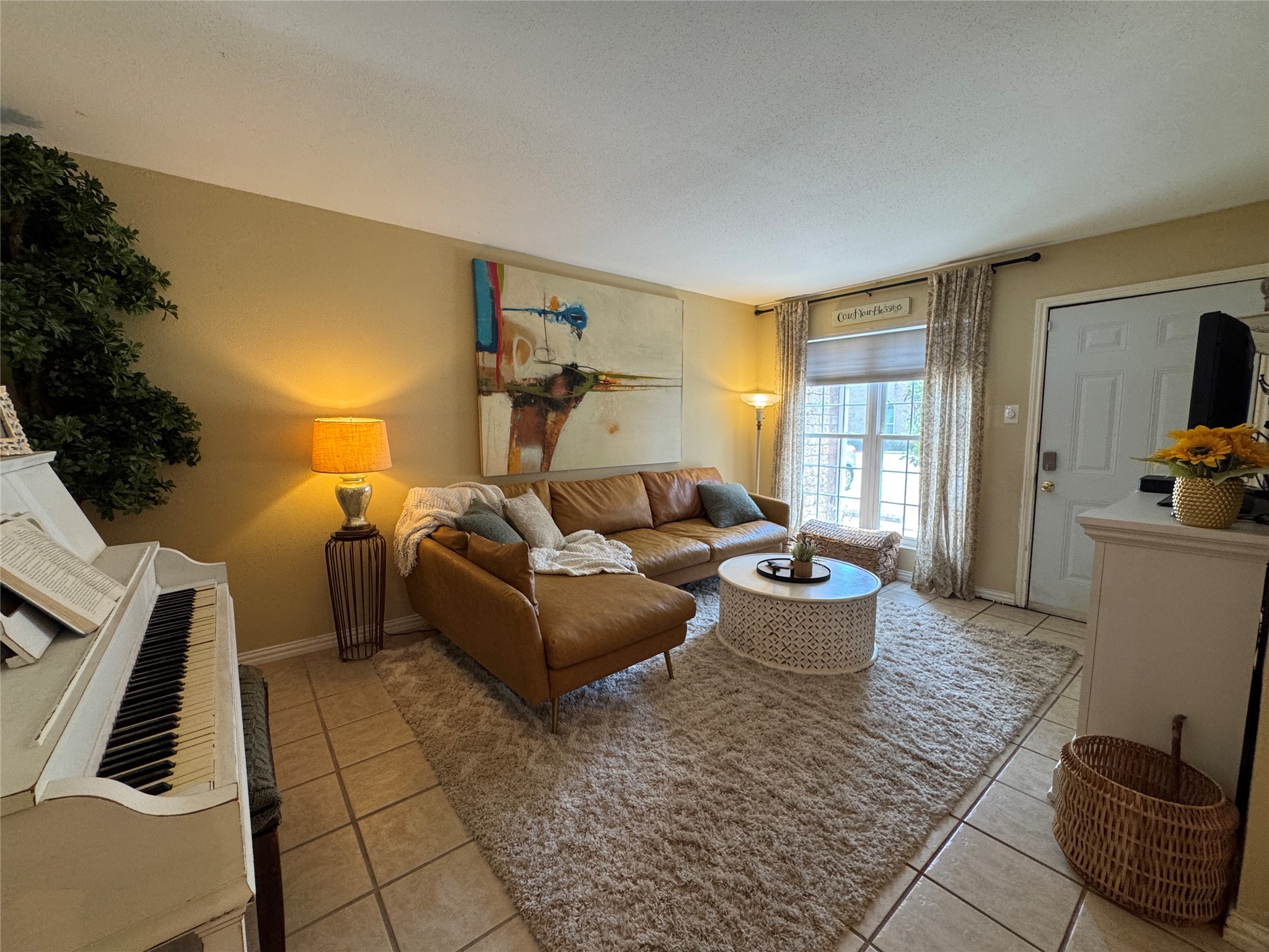 5550 N Braeswood Boulevard 128 Property Photo 3