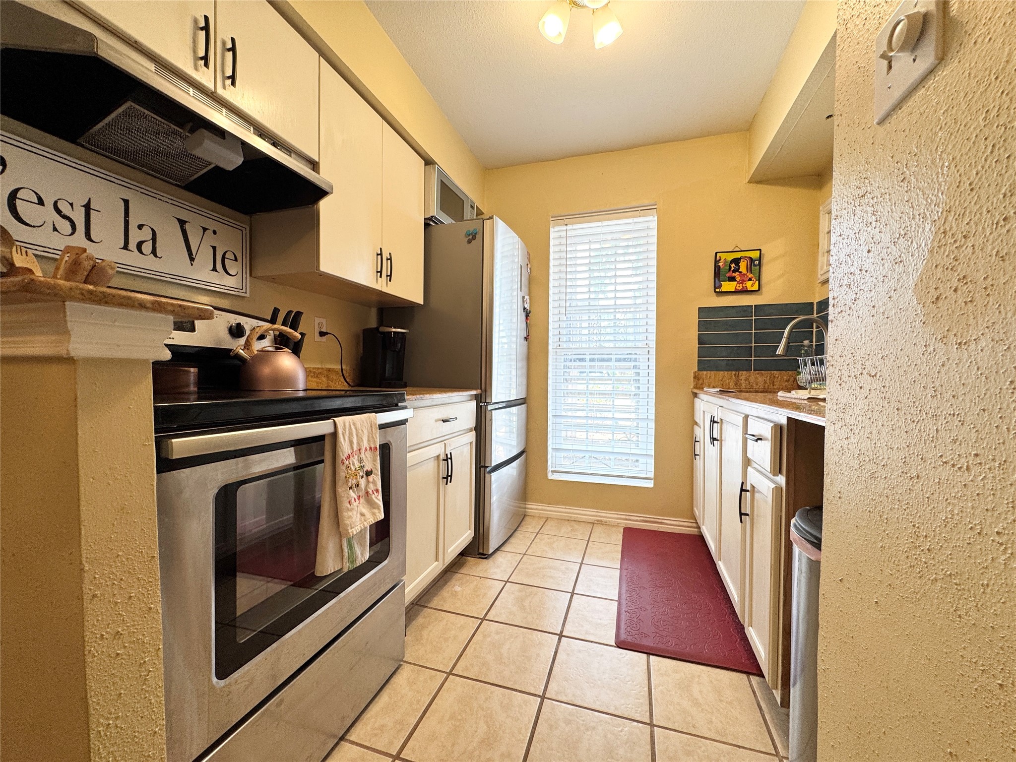 5550 N Braeswood Boulevard 128 Property Photo 8
