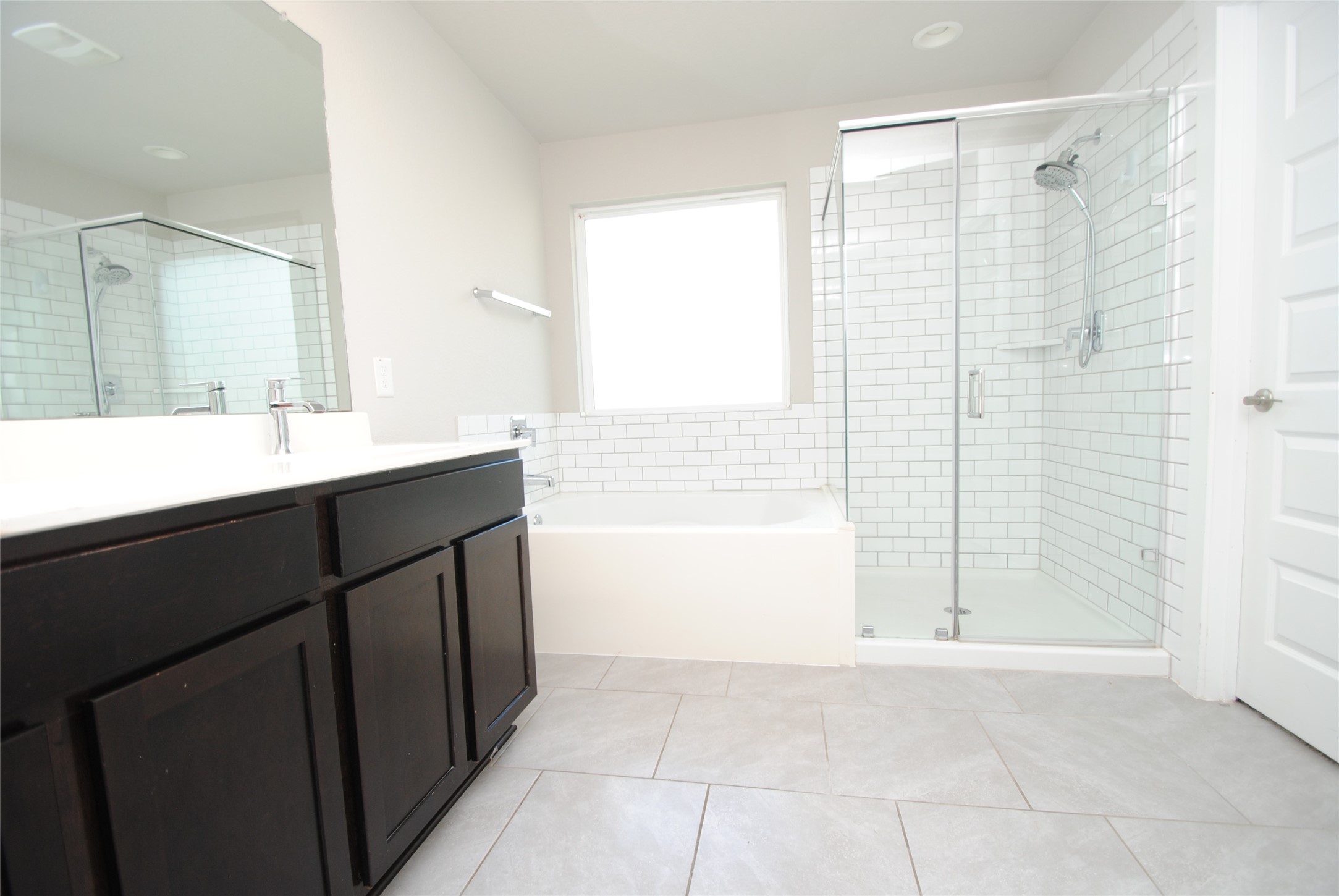 7634 Ramsgate Cliff Lane Property Photo 8