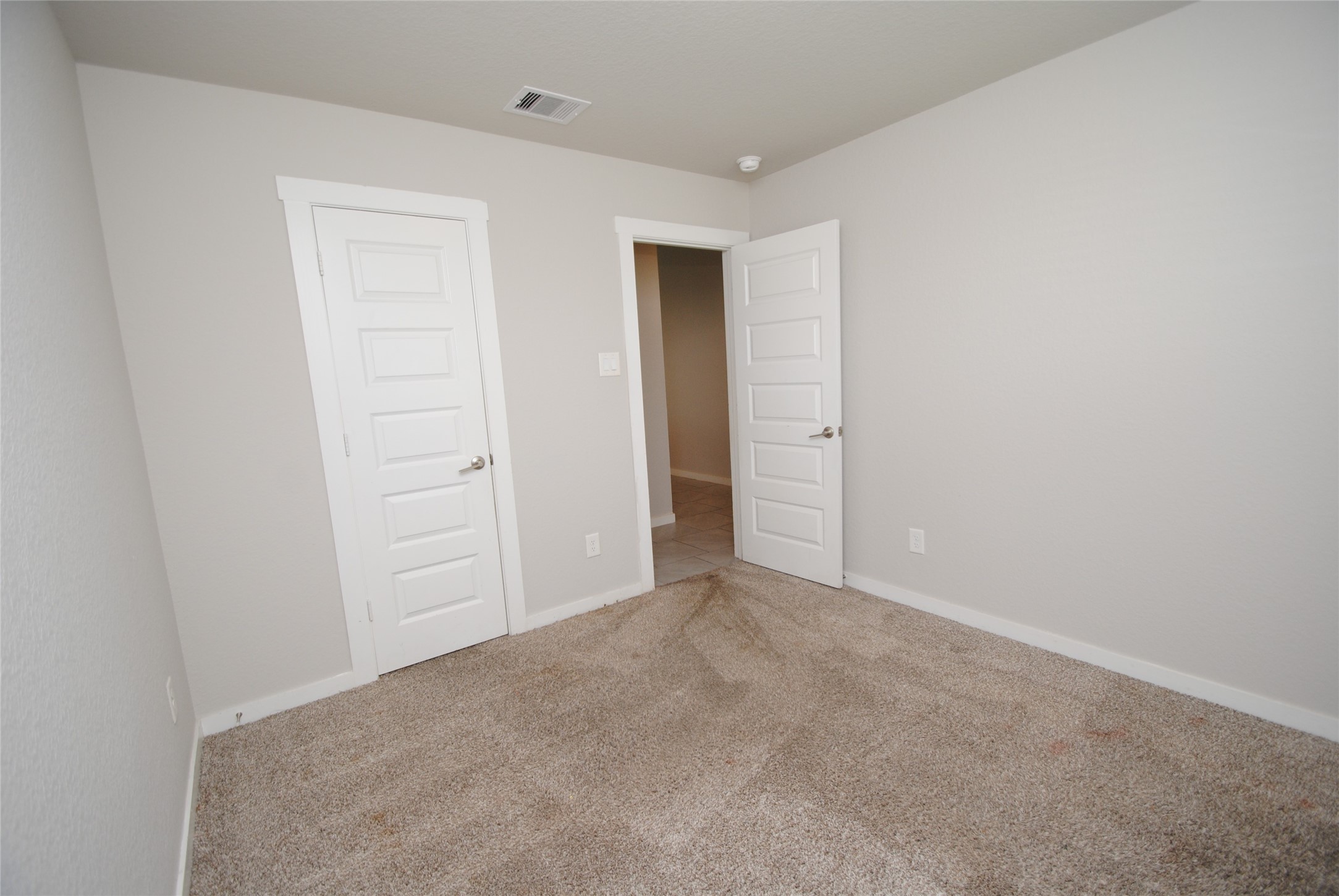 7634 Ramsgate Cliff Lane Property Photo 11