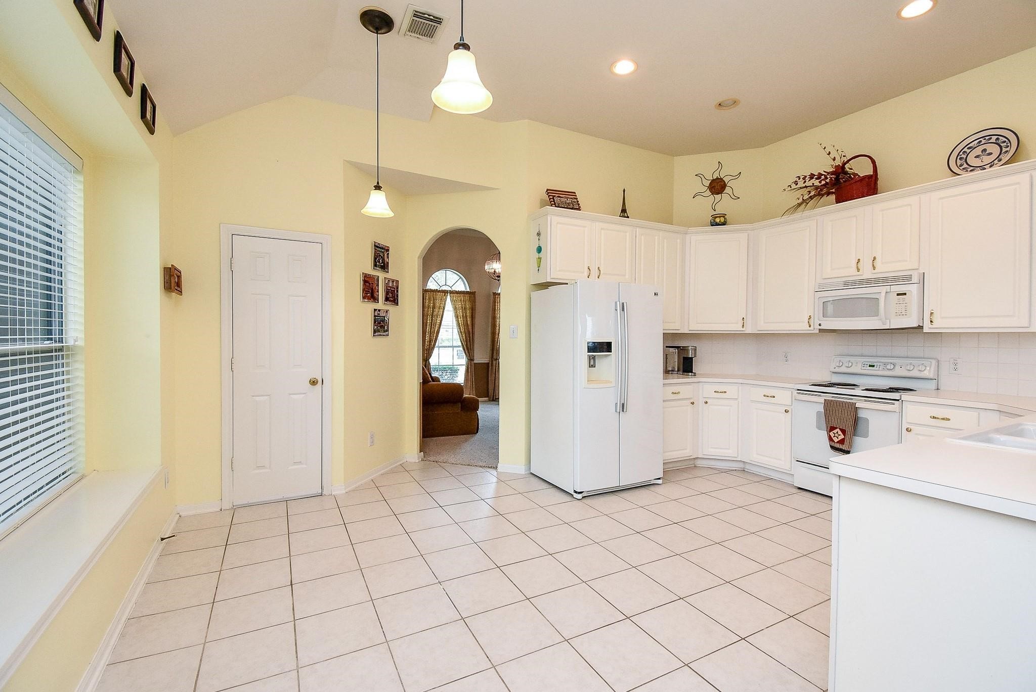 1727 Maryvale Drive Property Photo 12