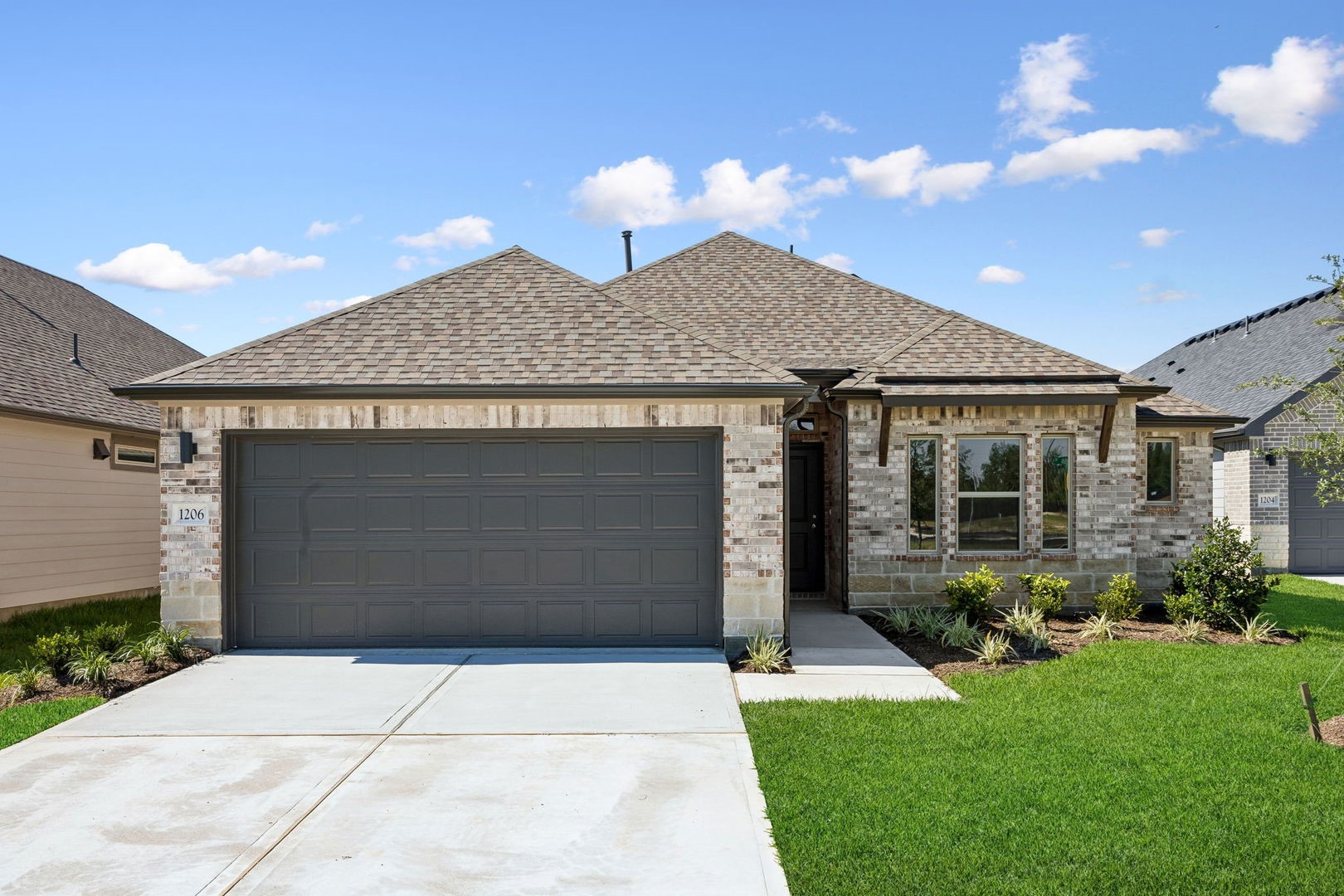 1206 Pavia Fields Drive Property Photo 1