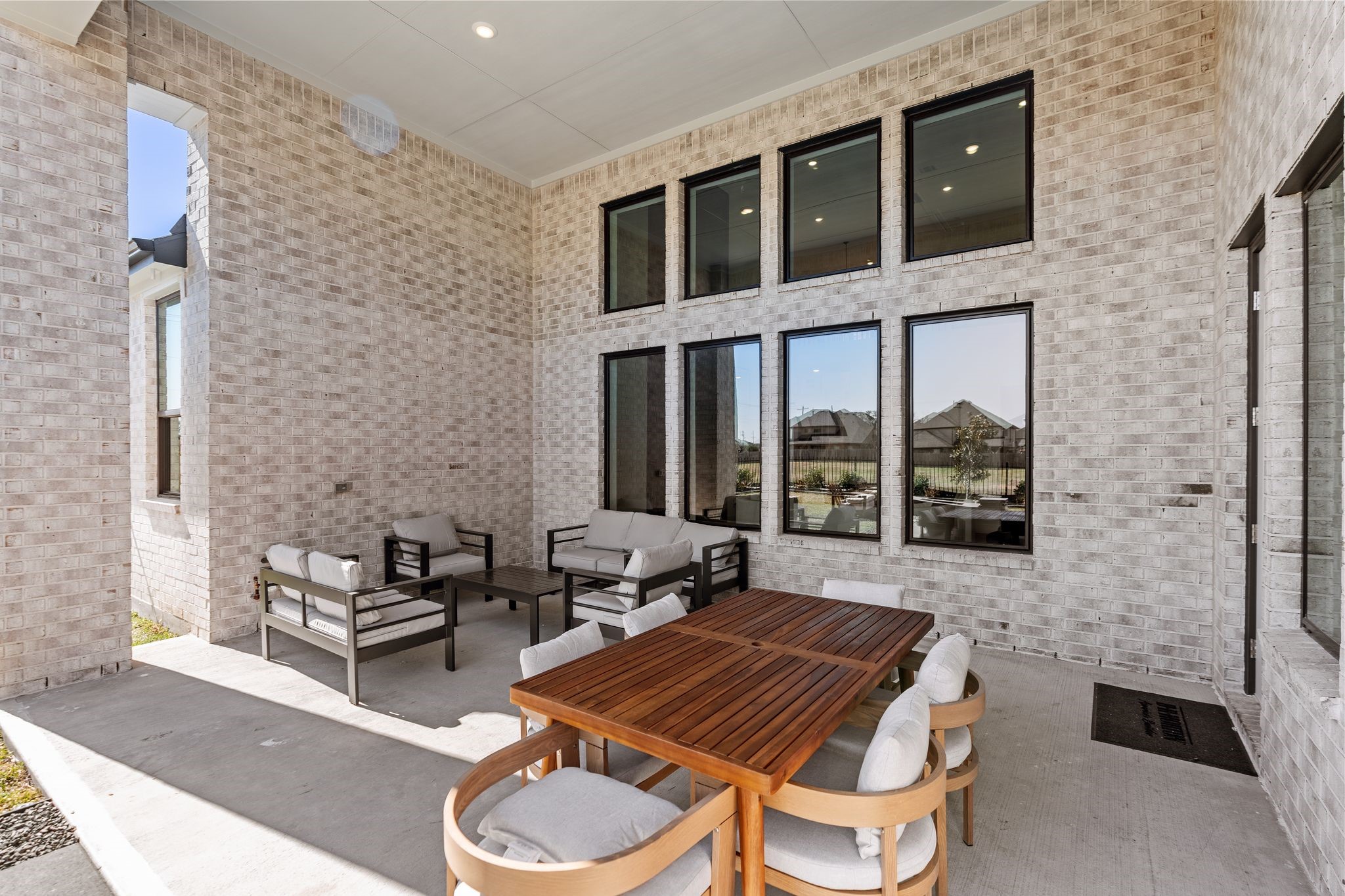 2351 Friendswood Trail Property Photo 45