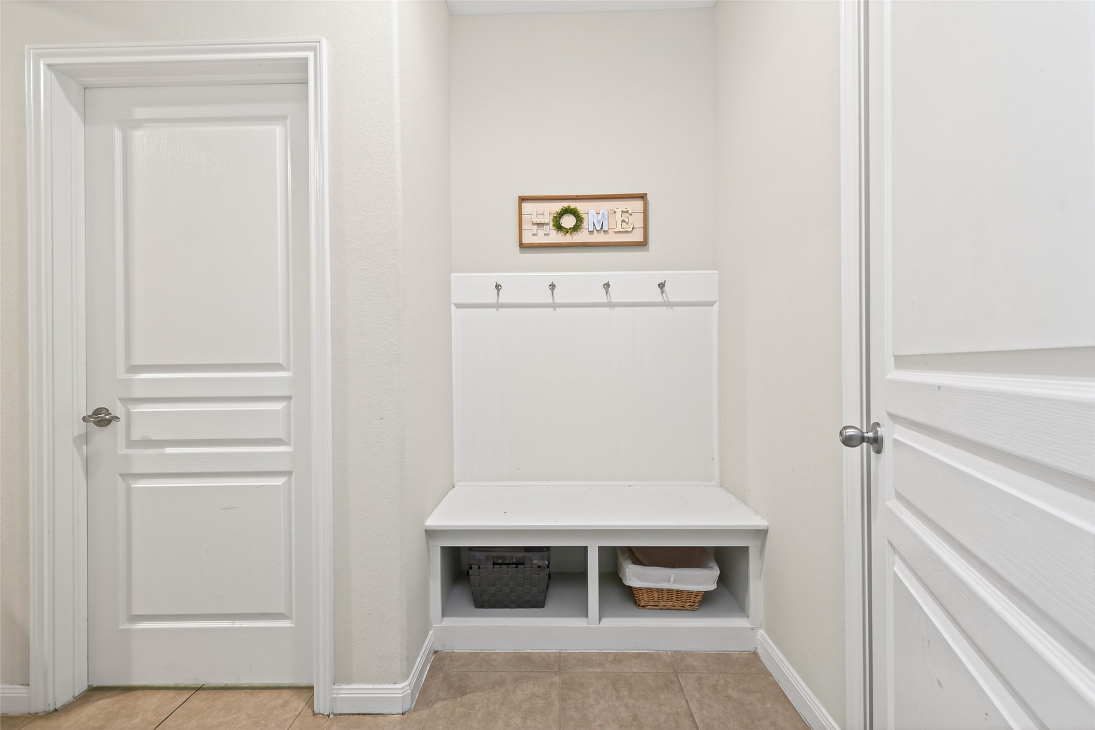 4507 Argonne Woods Drive Property Photo 15
