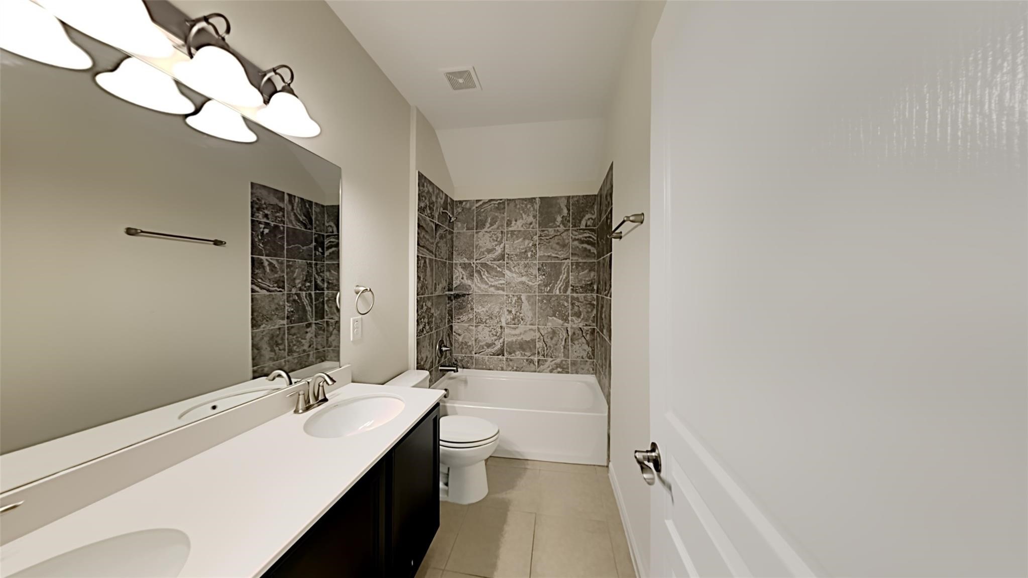 4507 Argonne Woods Drive Property Photo 22