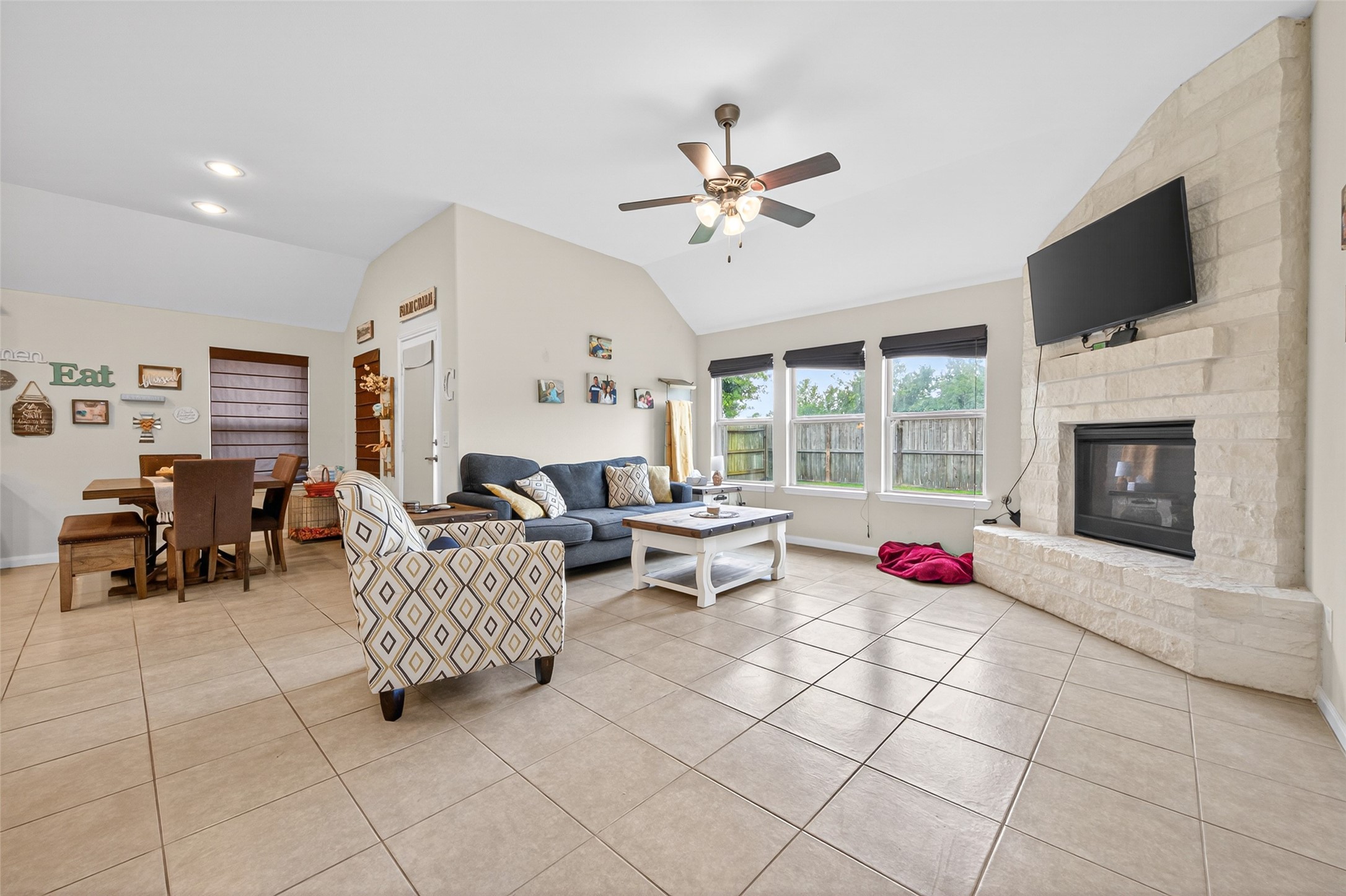 4507 Argonne Woods Drive Property Photo 28