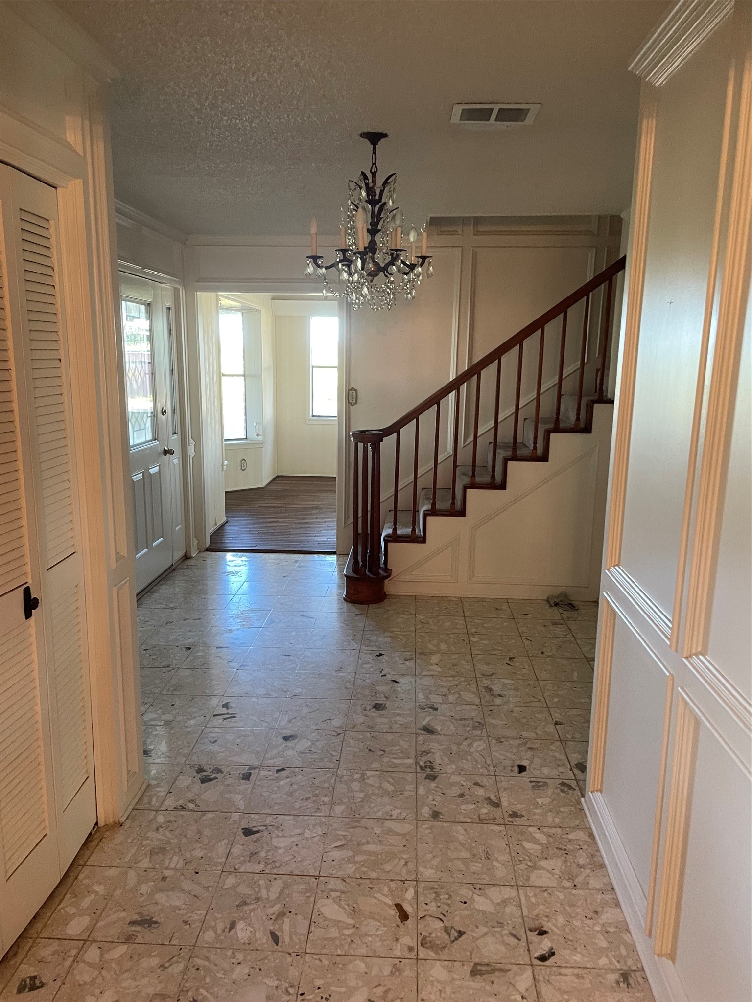 22835 Highway 35 S Property Photo 6