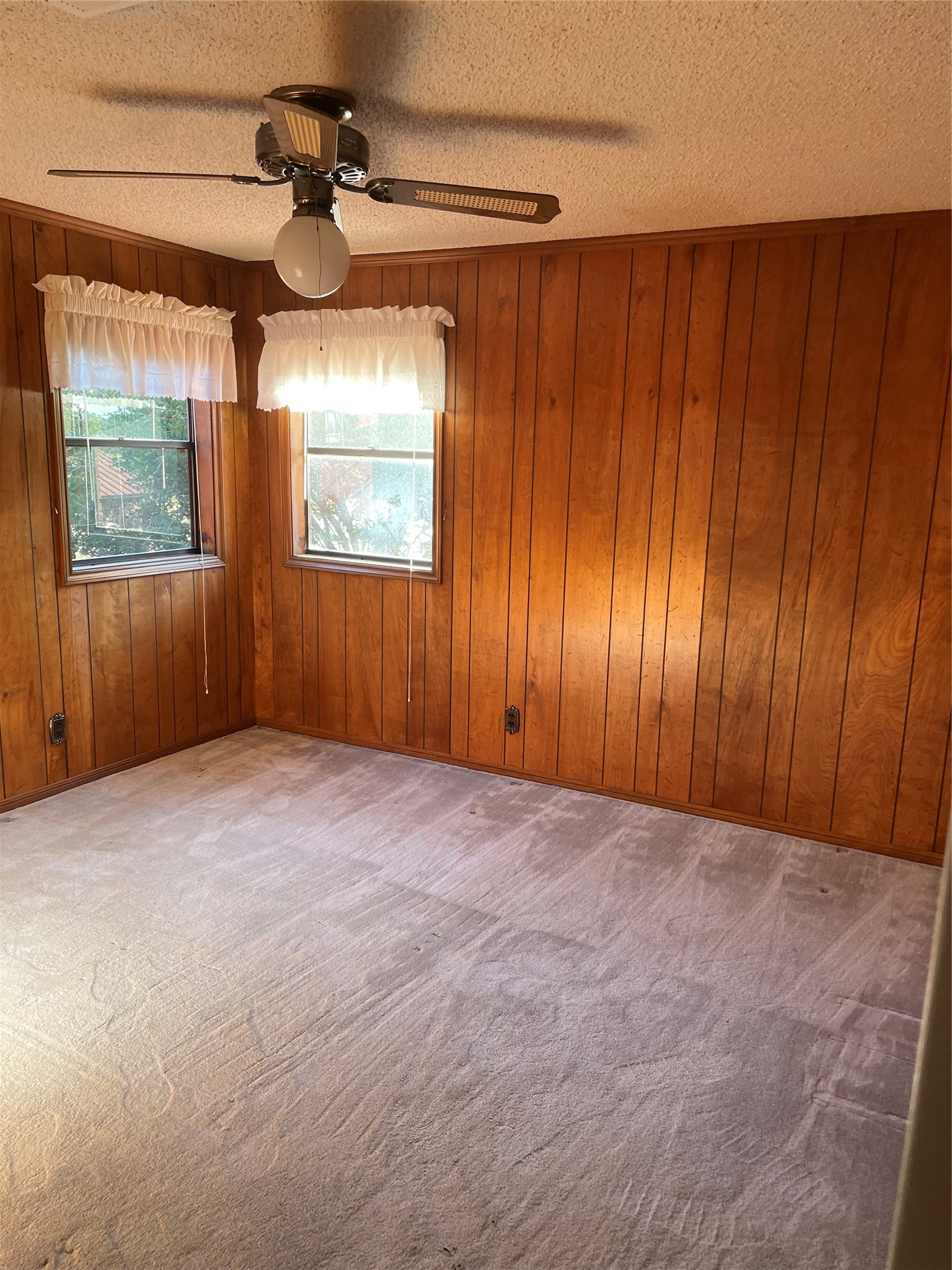 22835 Highway 35 S Property Photo 12
