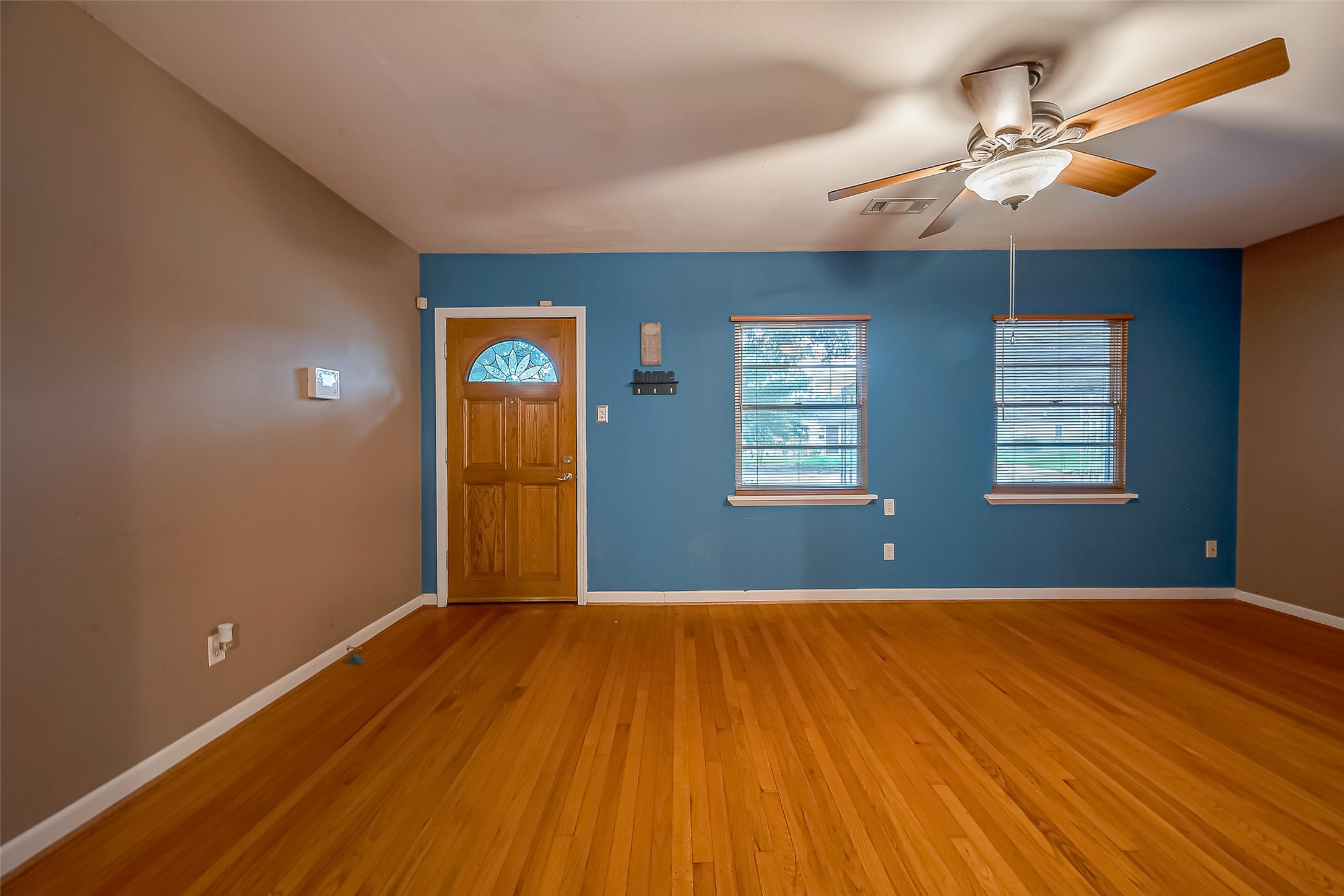 7515 Hereford Street Property Photo 6