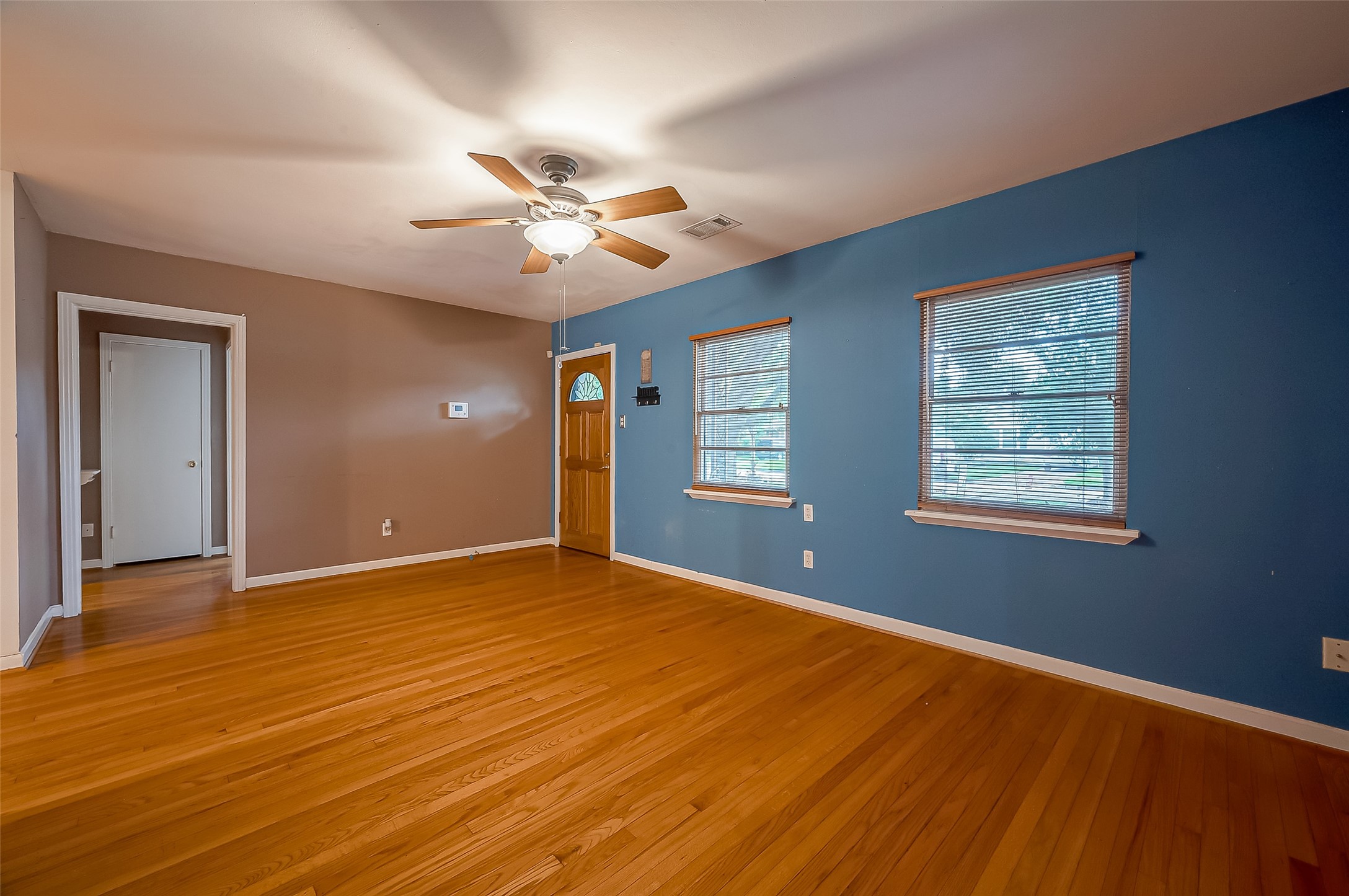 7515 Hereford Street Property Photo 7