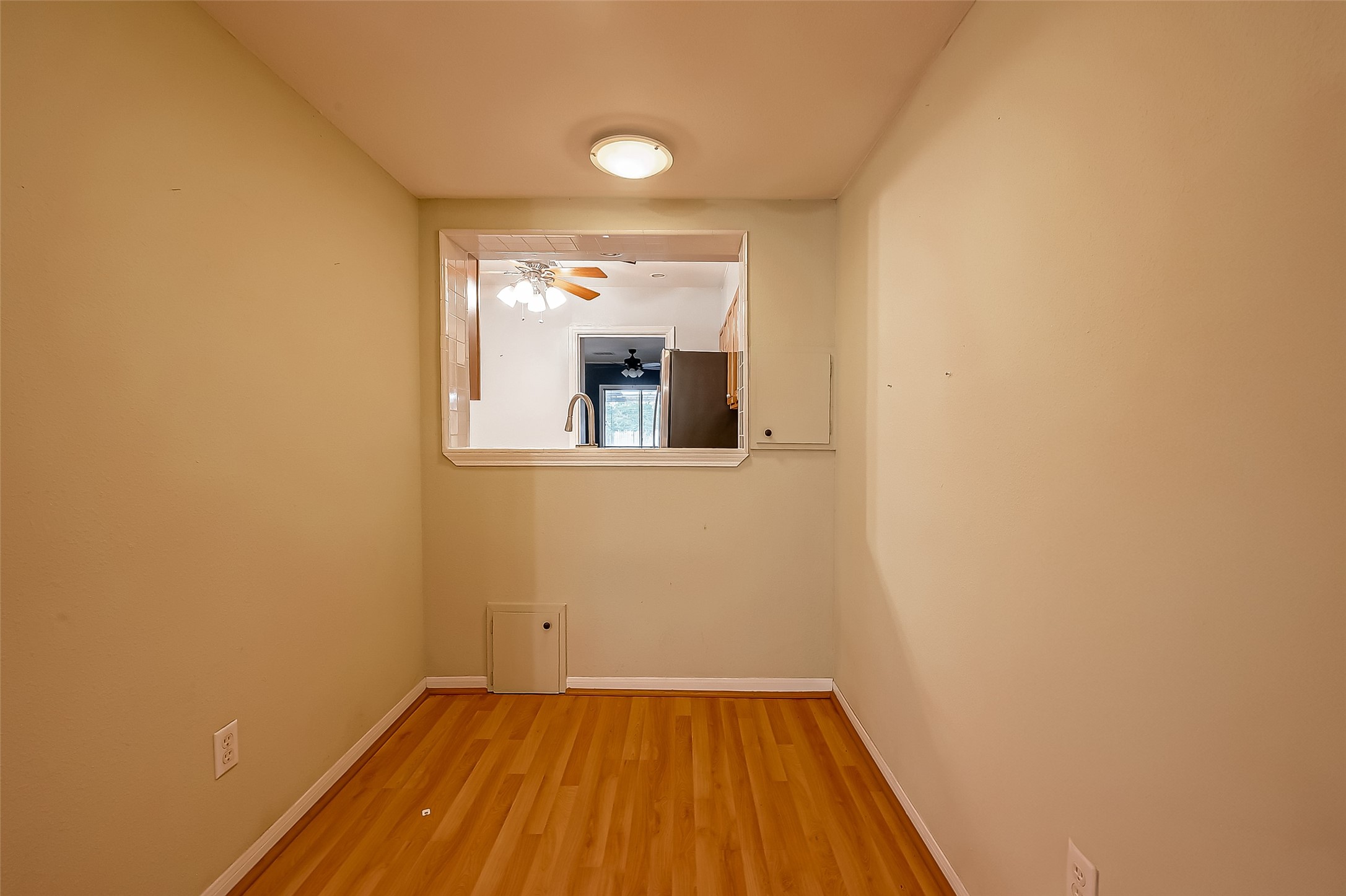 7515 Hereford Street Property Photo 18