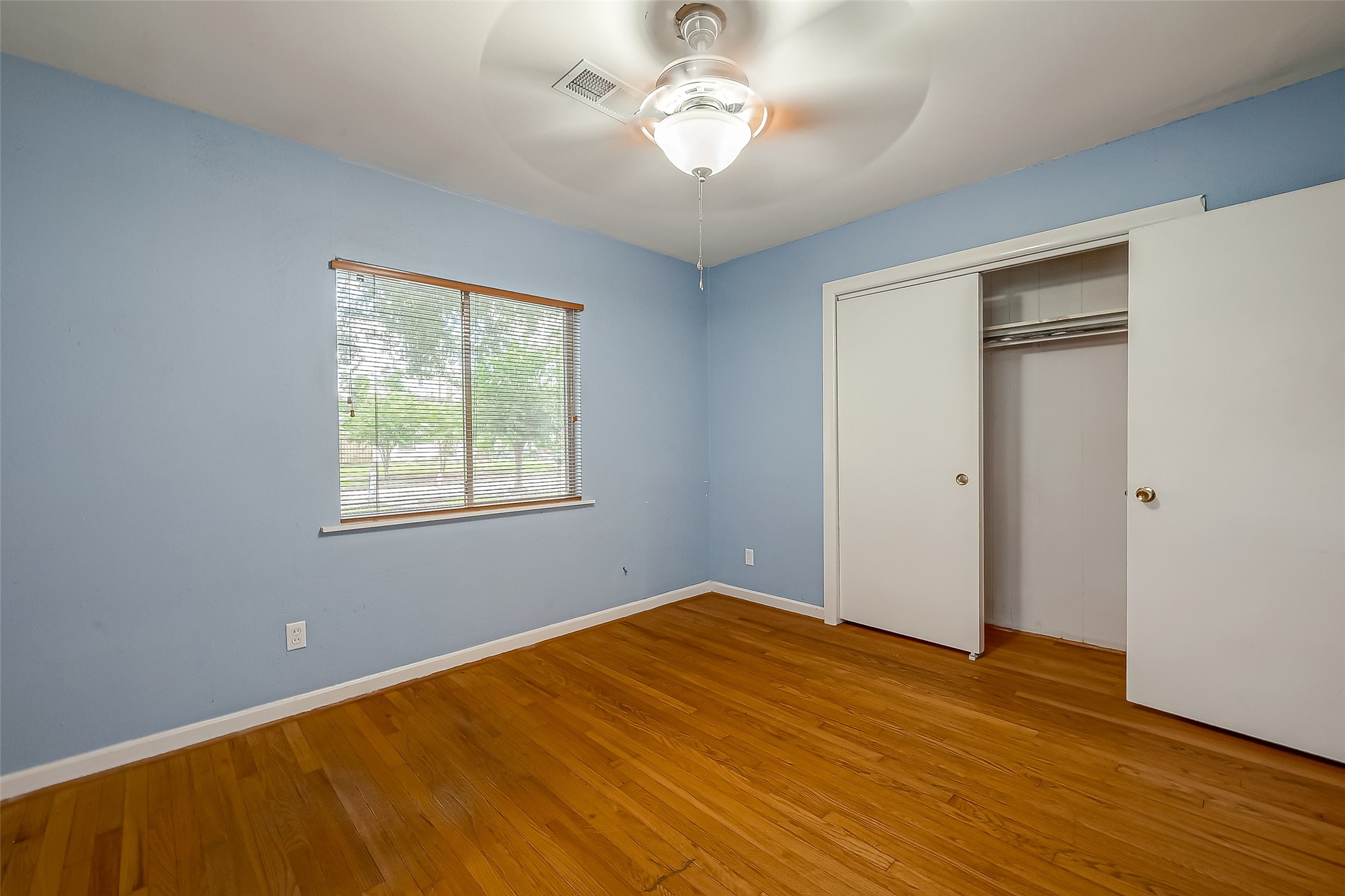 7515 Hereford Street Property Photo 28