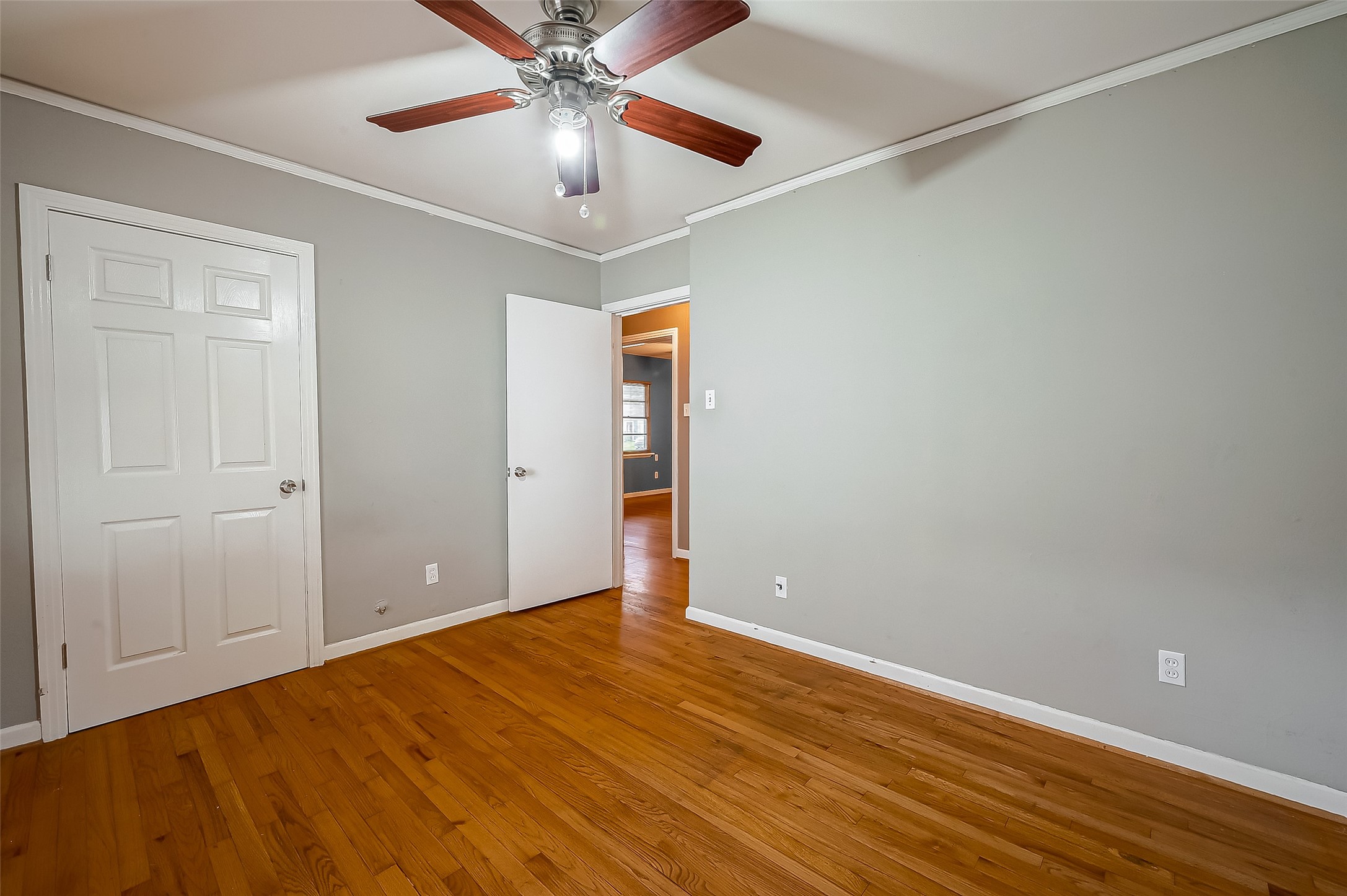 7515 Hereford Street Property Photo 33