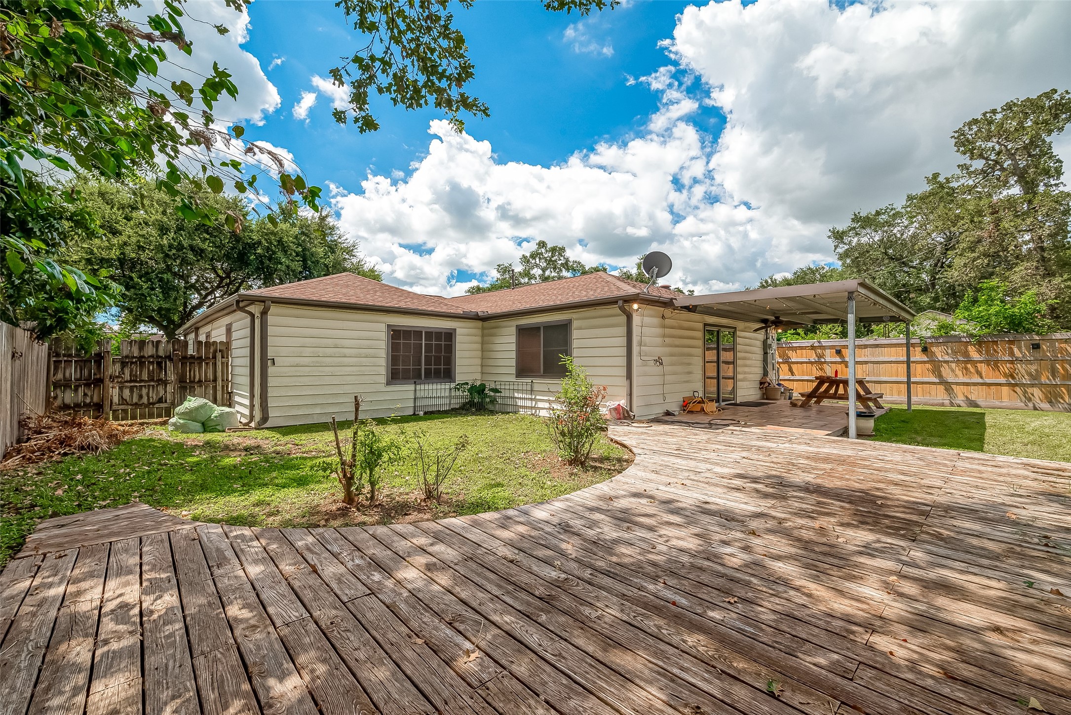 7515 Hereford Street Property Photo 41