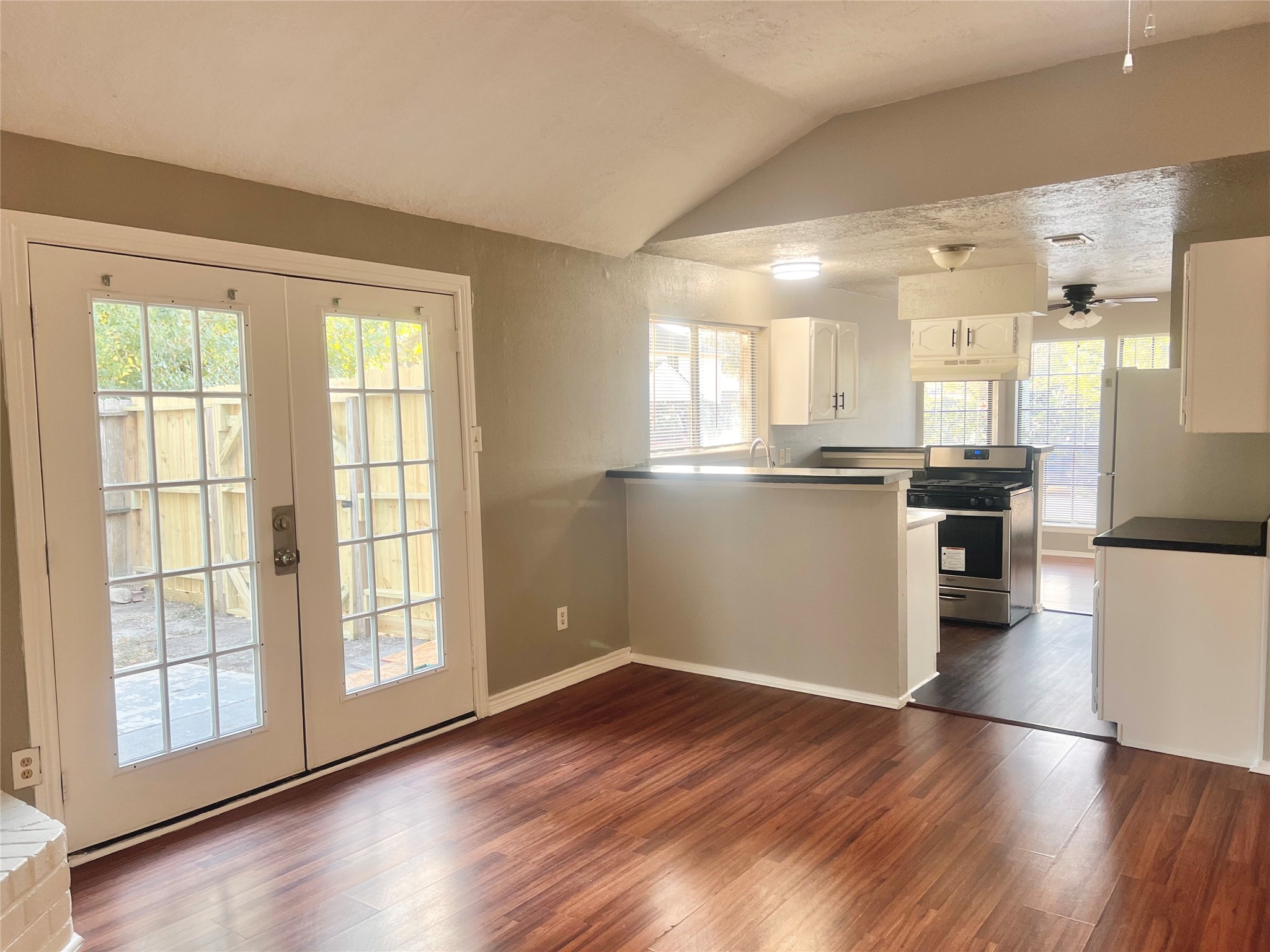 6702 Valerian Lane Property Photo 11